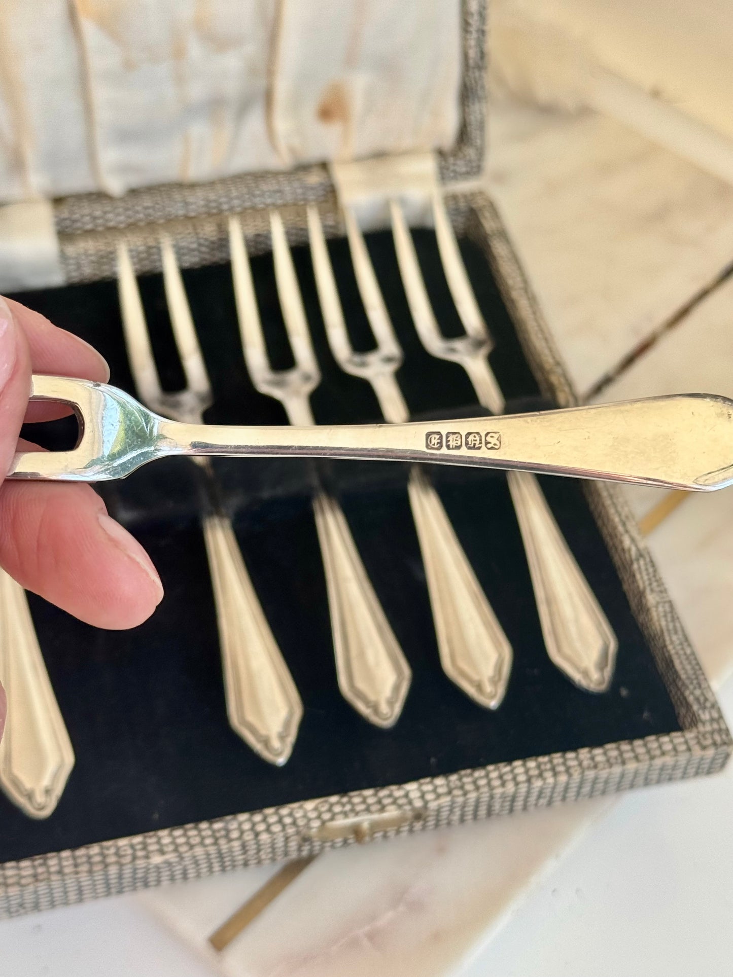 Set of Six Vintage Silver Plated Dessert Forks in Original Box – Art Deco Style