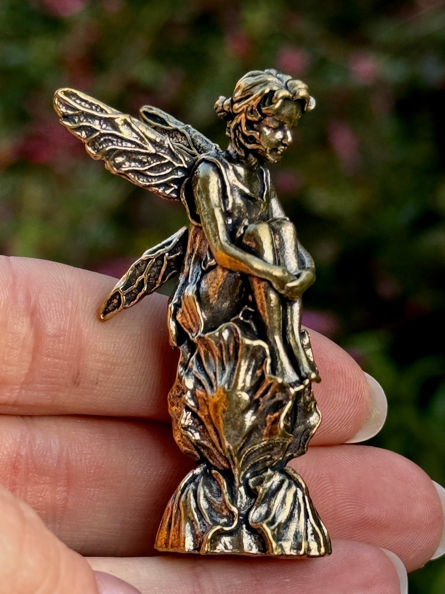 Brass Pixie Figurine in Leaf Dress – Seated Forest Fairy with Wings