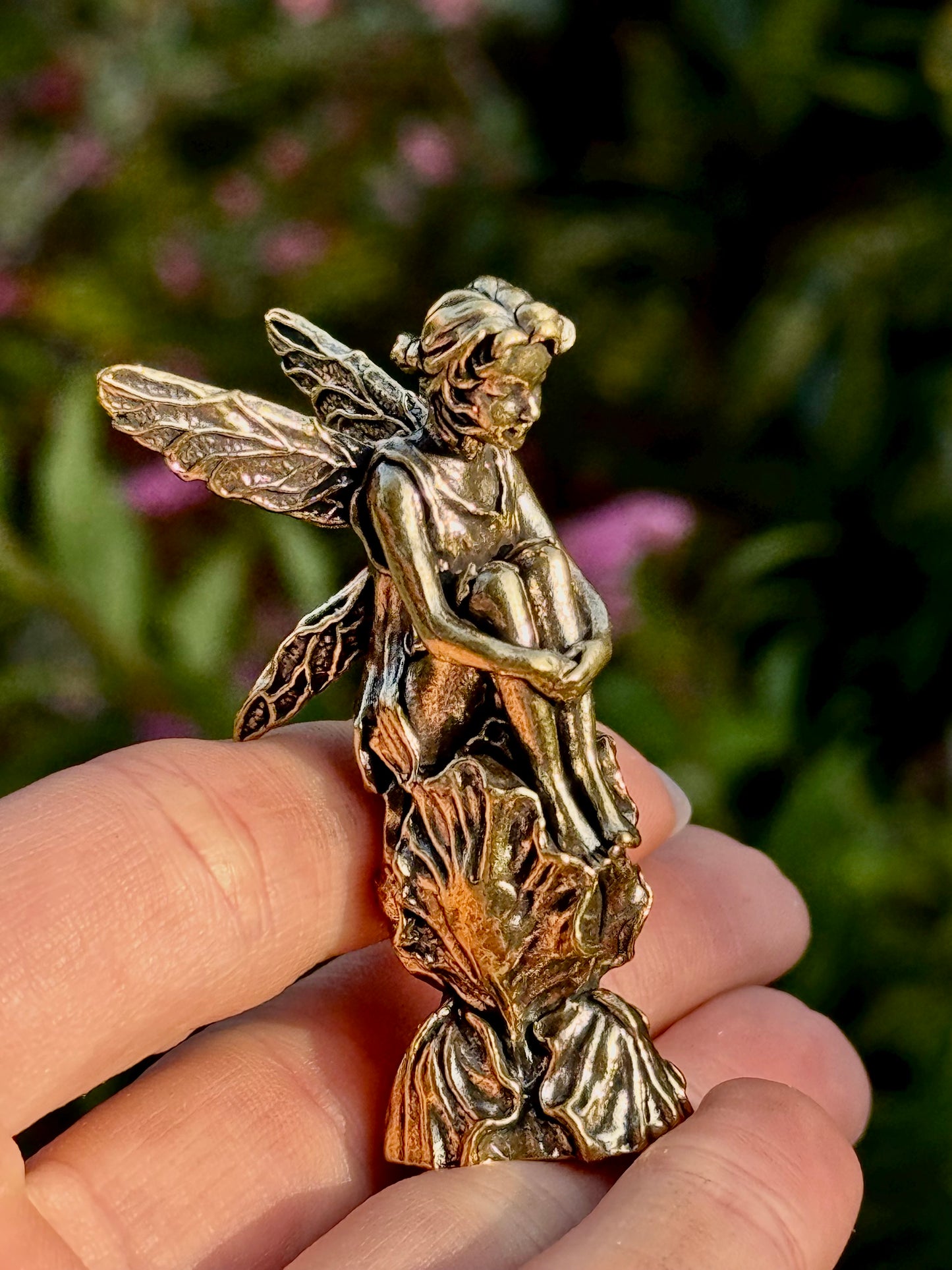 Brass Pixie Figurine in Leaf Dress – Seated Forest Fairy with Wings