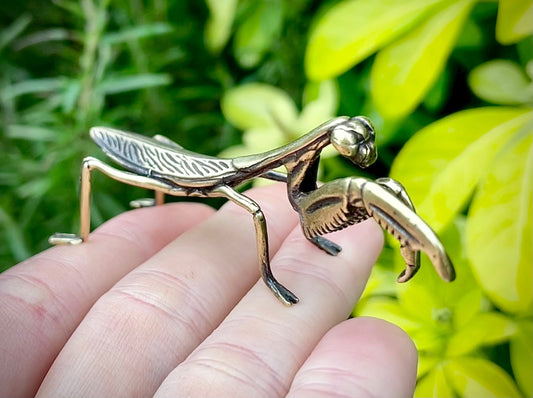 Fine Lifelike Solid Brass Praying Mantis Statue, Metal Pen Rest, Japanese Desk Accessory, Christmas gift, Dip Pen Holder