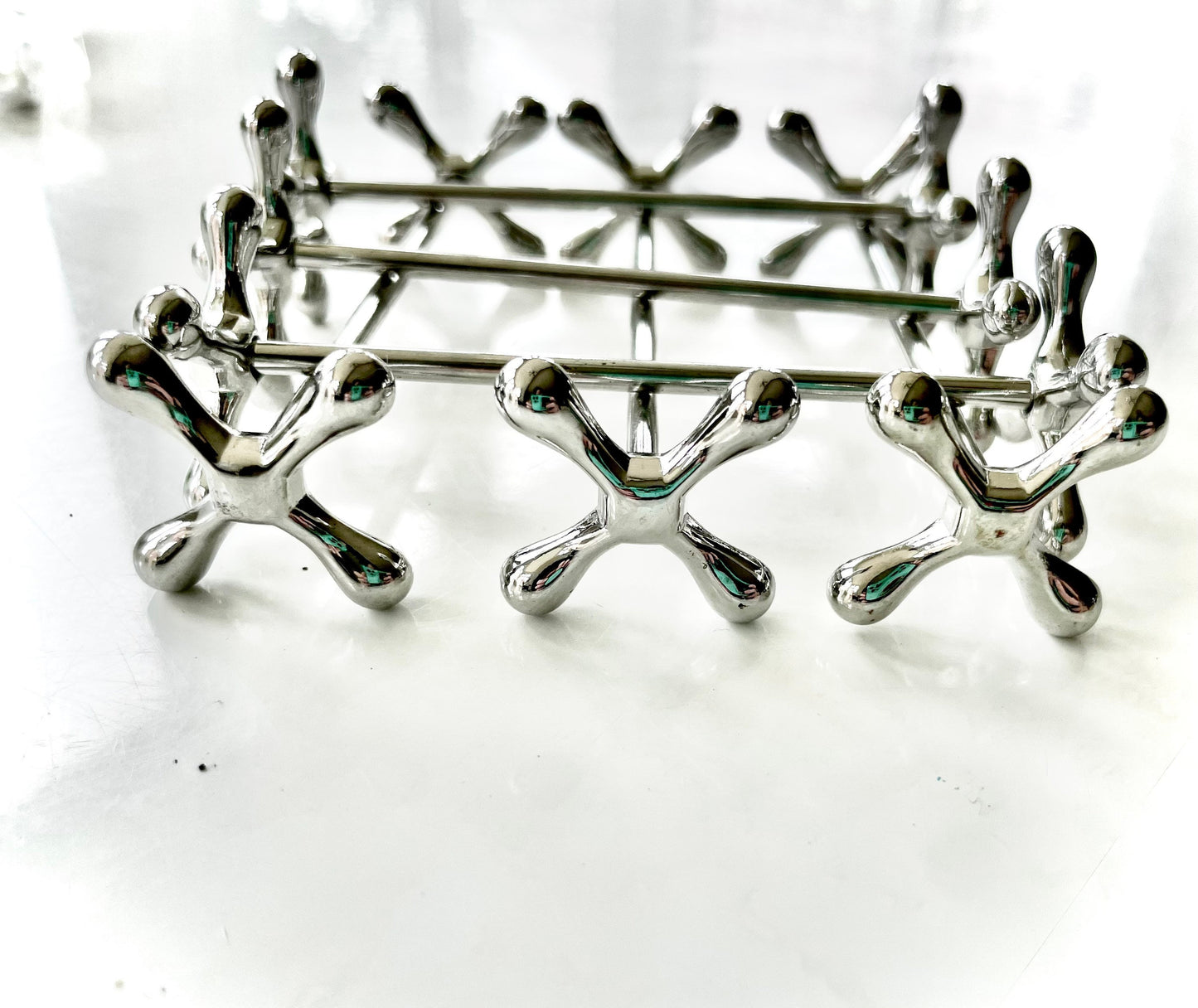 Set of 12 French traditional style Victorian boules Cutlery rests For Knives, knife holders, covered rest, metal tableware