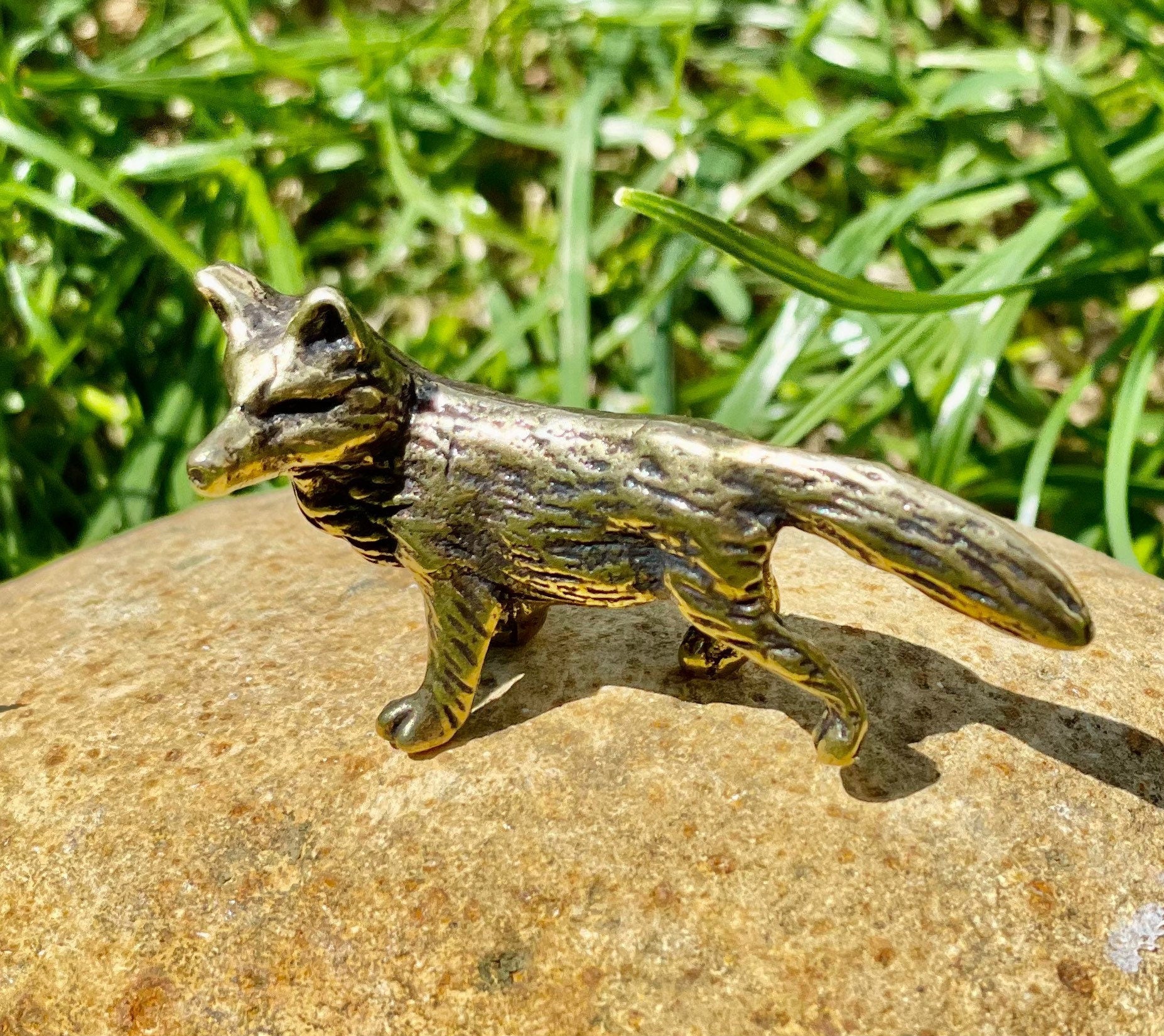 Fine statuette of winter fox, brass fox figurine, fountain pen holder, brush stand, creative little gift