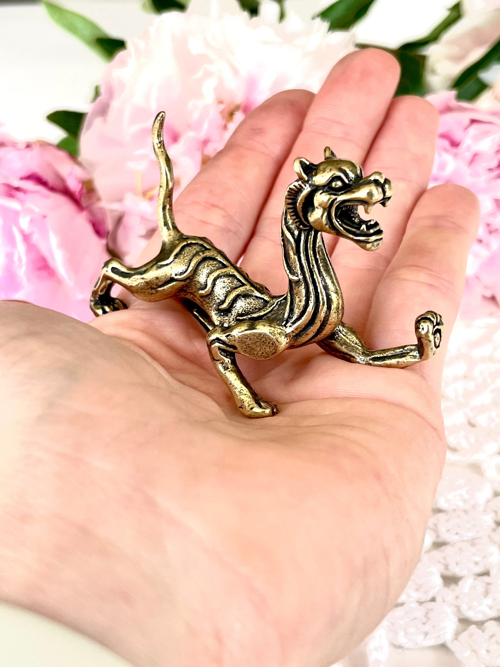 Fine solid brass Tiger Pen rest, Brass Paperweight, Fountain Pen Holder, Japanese Style, Pen Holder, Desktop decor