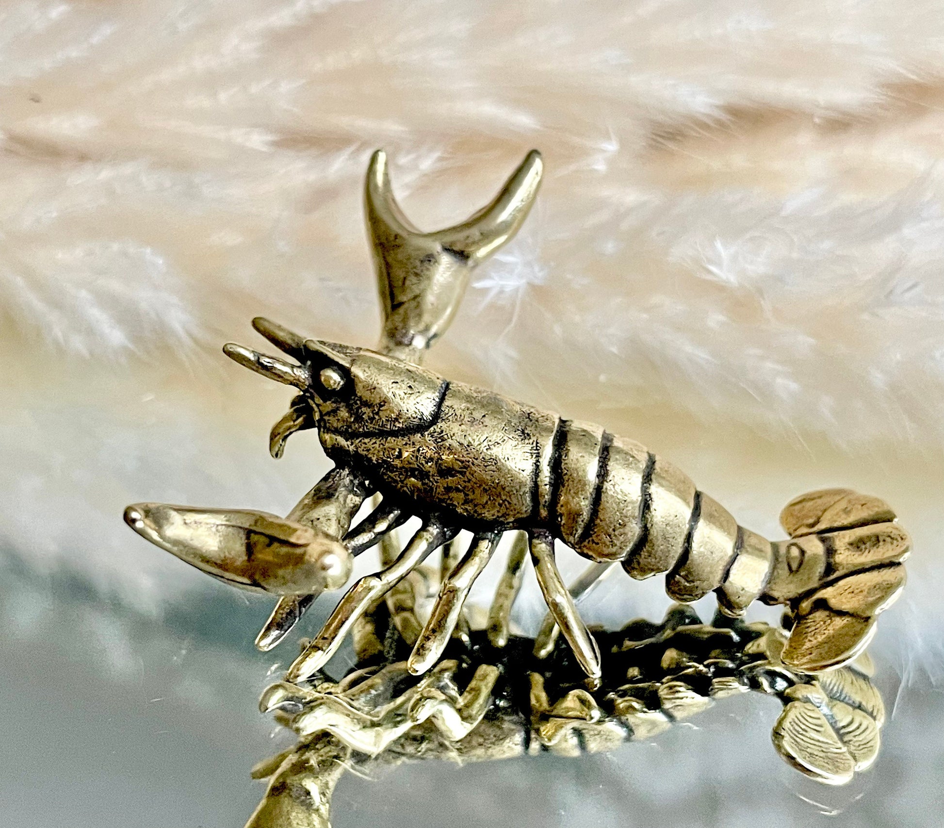 Mighty Lobster, lifelike solid brass sculpture, Pen rest, Brush holder, Paperweight, Desktop ornament, Gift for boss, Creative gift