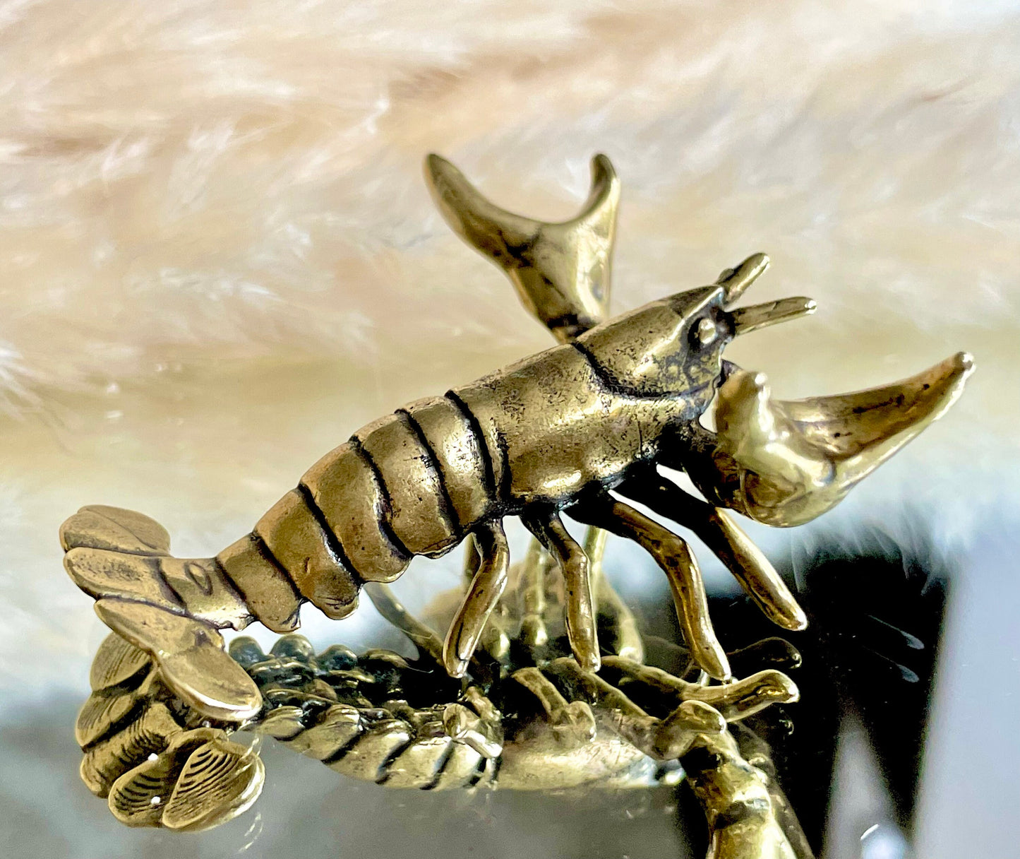 Mighty Lobster, lifelike solid brass sculpture, Pen rest, Brush holder, Paperweight, Desktop ornament, Gift for boss, Creative gift