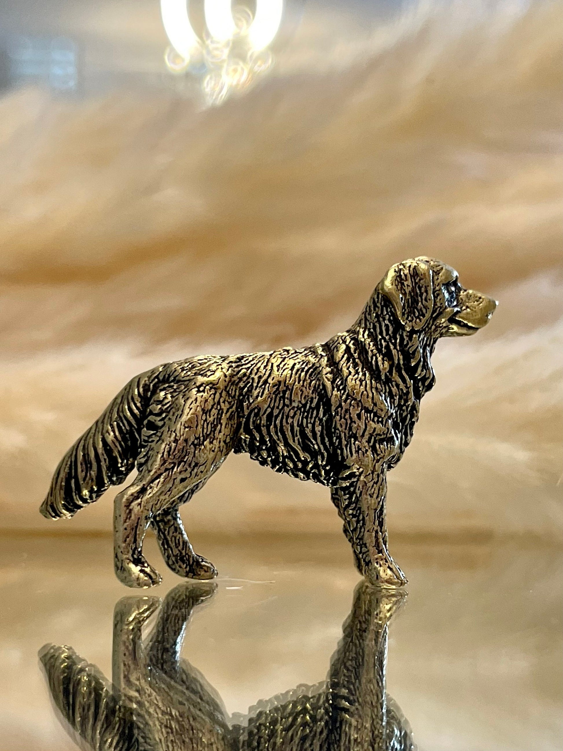 Golden retriever fine workmanship solid brass figurine traditional dog statue