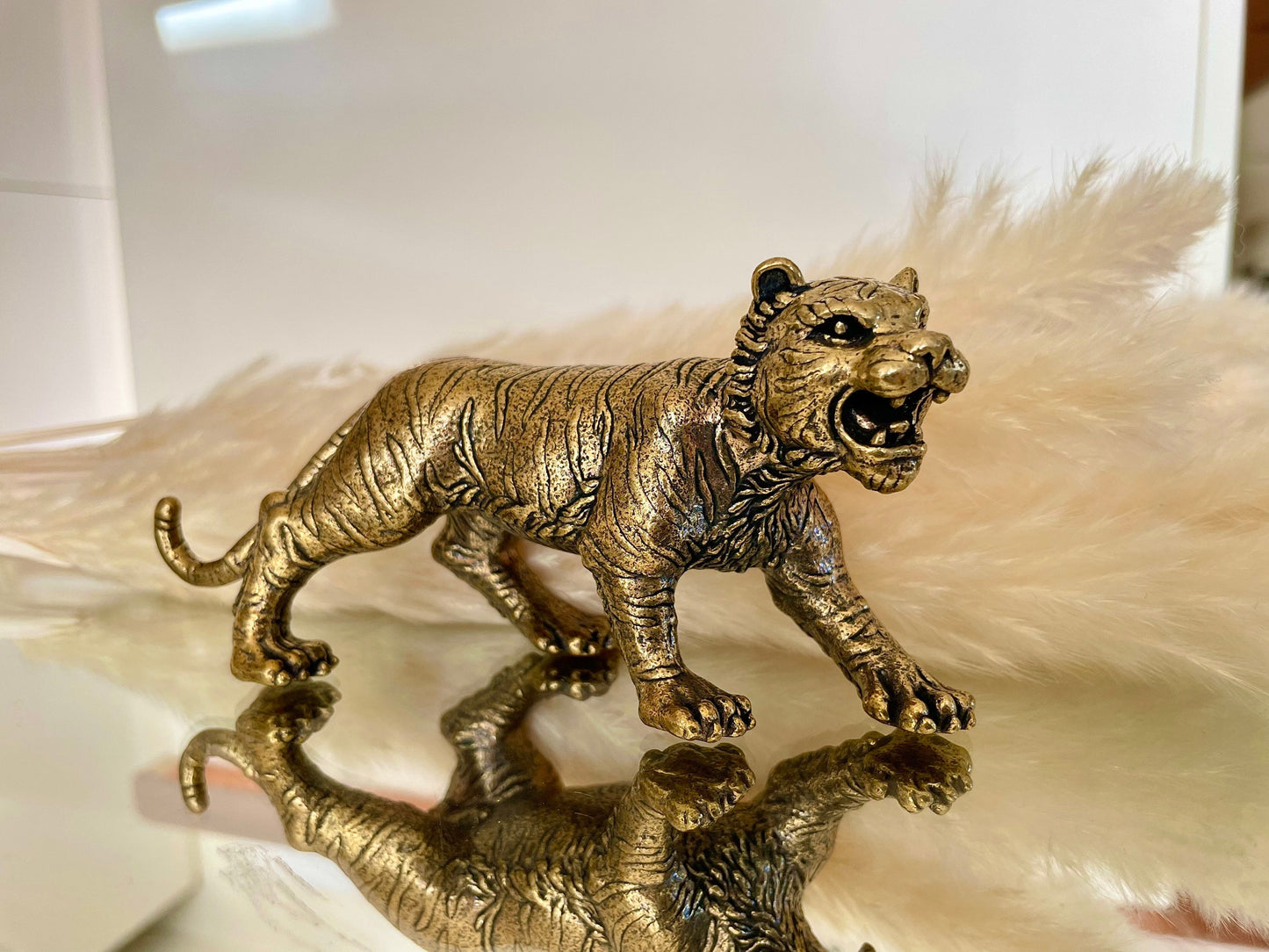 Traditional tiger figurine, Fine craftsmanship, Solid brass figurine, White tiger, Incredible desktop decoration, heavy paperweight