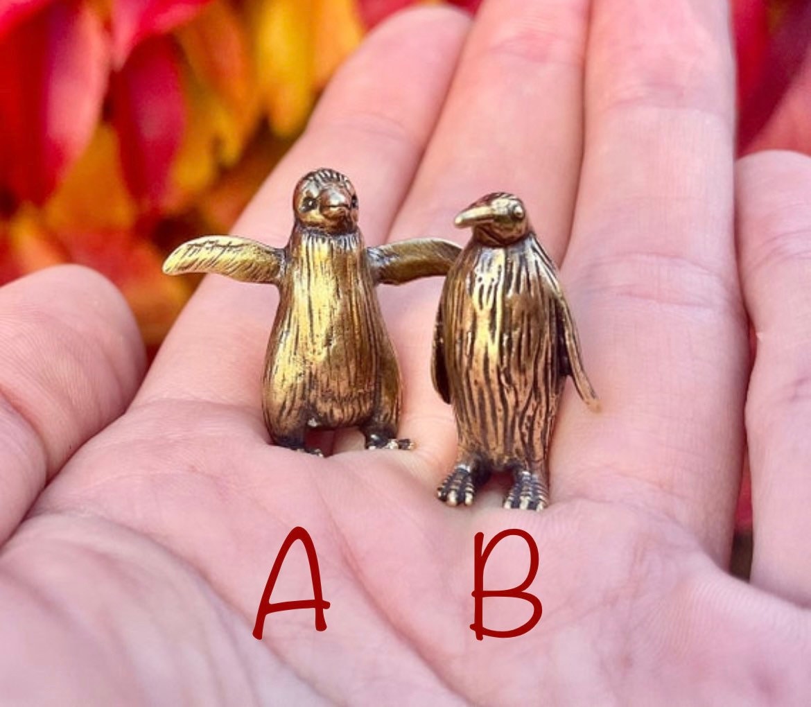 Little Penguin figurine, Fine craftsmanship solid brass figurine baby emperor penguin adorable little gift desktop ornament