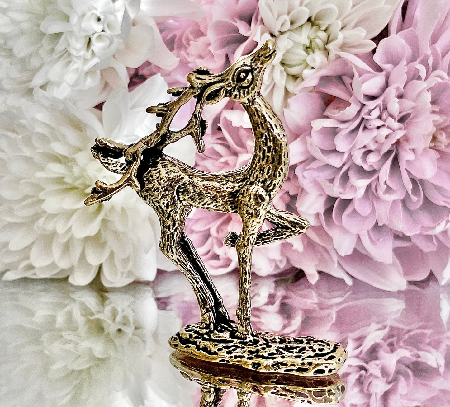 Solid brass figurine, Blooming deer, Graceful figurine, lost wax casting, Craftmanship, Reindeer Figurine, Collecting decor, Beautiful gift