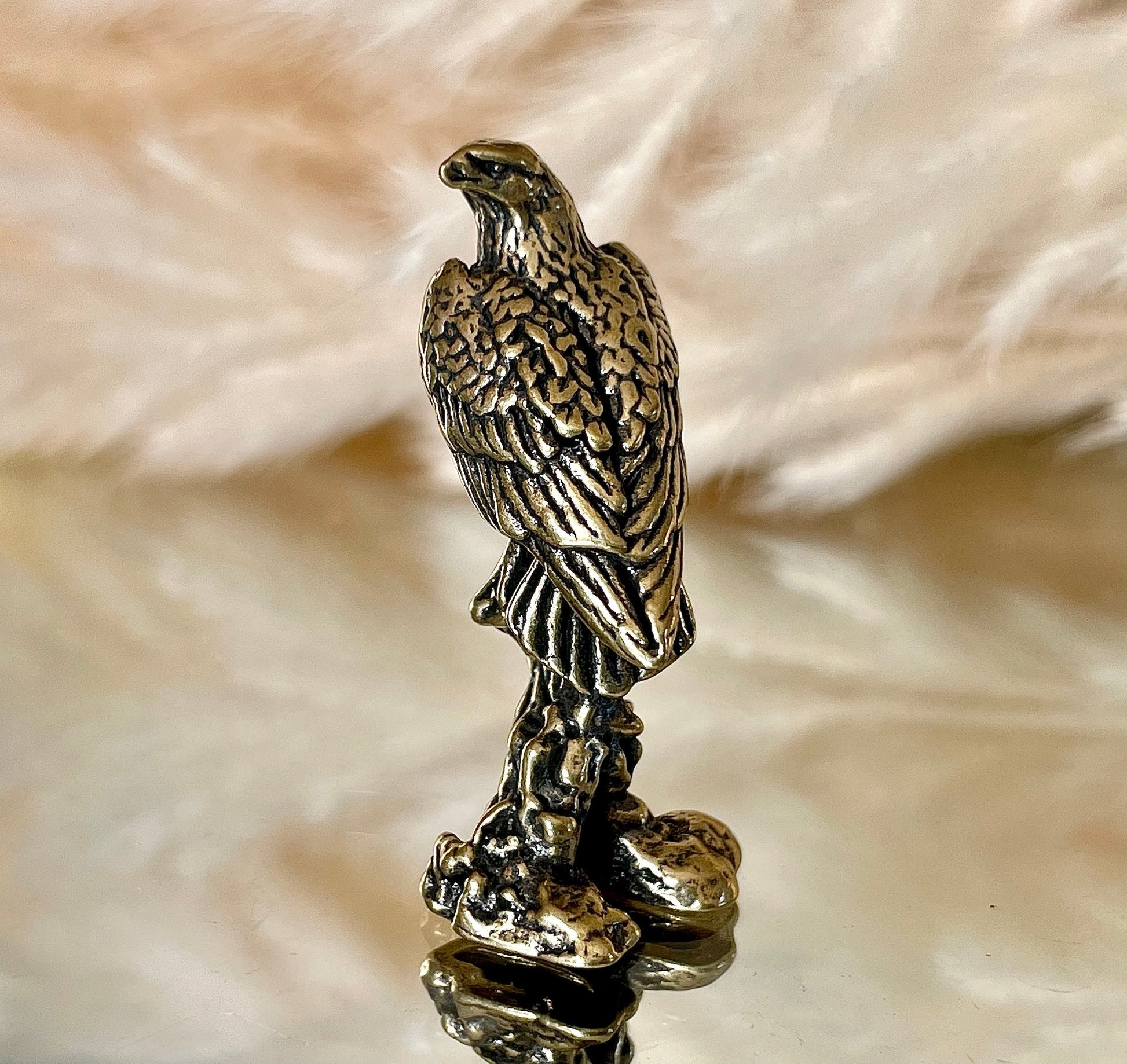 Fine workmanship, Small precise detailed, Tamed Falcon, Solid brass figurine, Lost Wax Casting, Metal Artwork, Creative gift