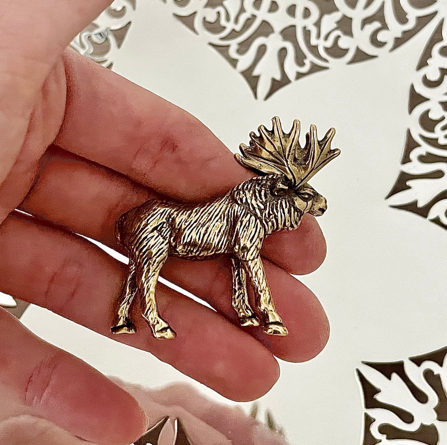 Lifelike Detailed Solid Brass Elk FigurinesMoose Statue, Tabeltop Accessorise, Desktop Decorations, Brass figurines