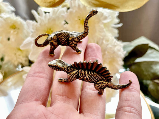 Dinosaurs solid brass figurine, dino miniature, Jurassic World dinosaur, carnivorous dinosaur, Realistic Dinosaur Figure, collectible