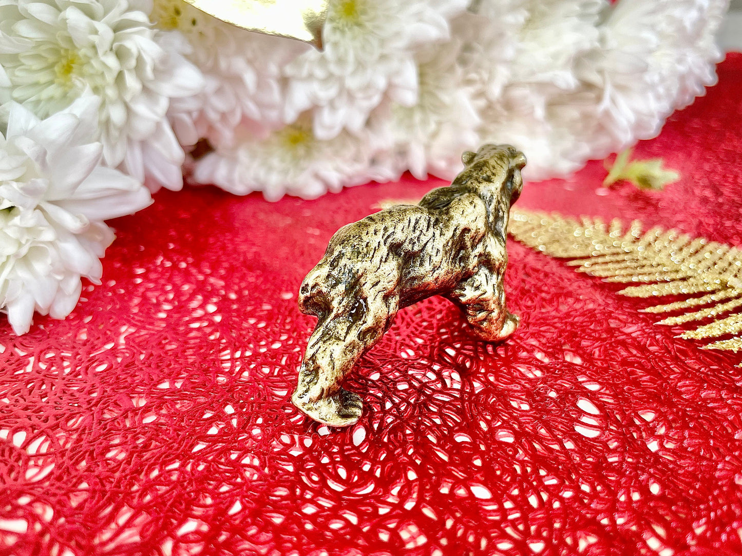 Solid Brass Arctic Bear Ornament, Winter Animal Miniature, Desktop Decoration, Bear figurine, Bear Decor