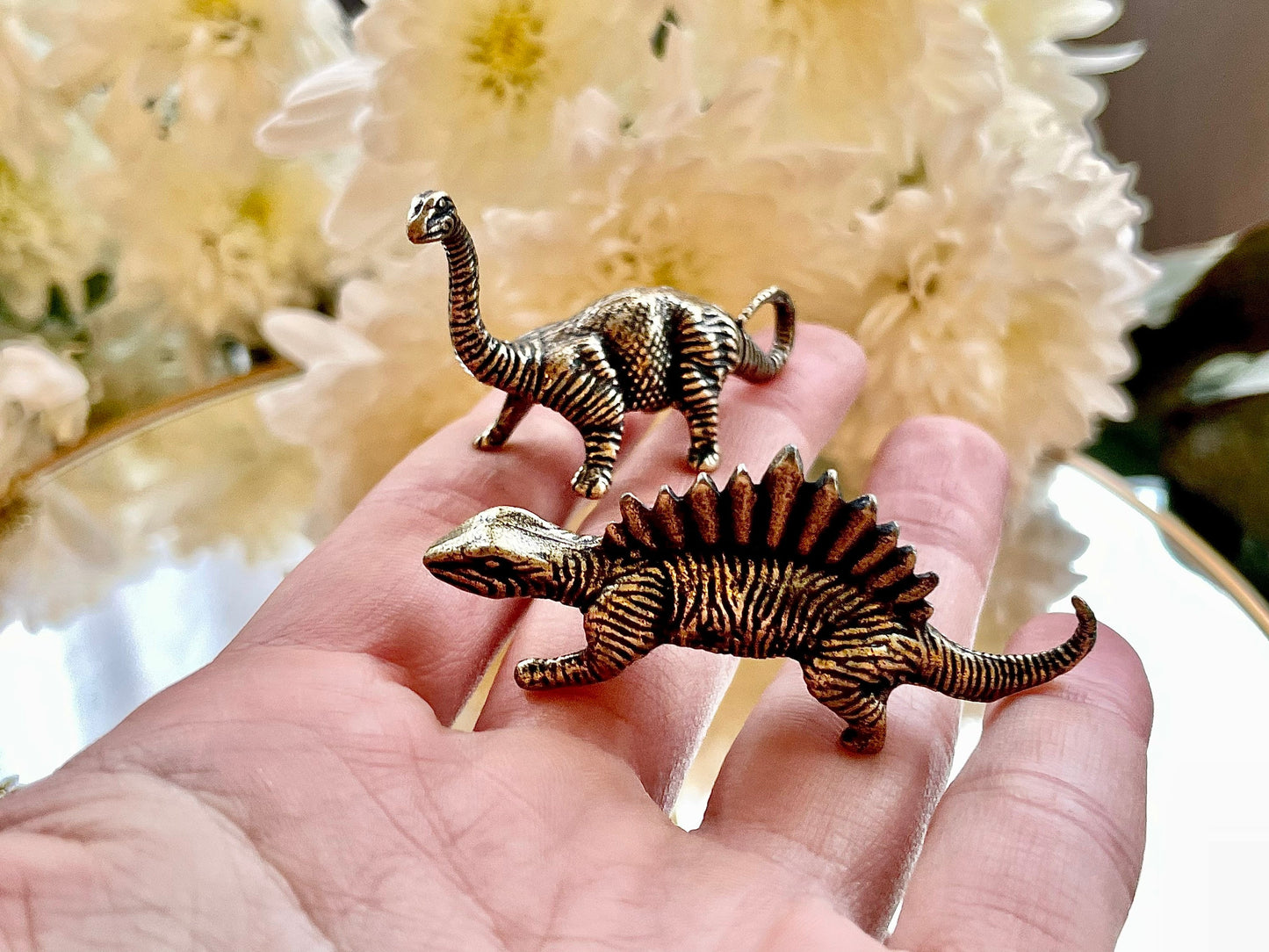 Dinosaurs solid brass figurine, dino miniature, Jurassic World dinosaur, carnivorous dinosaur, Realistic Dinosaur Figure, collectible