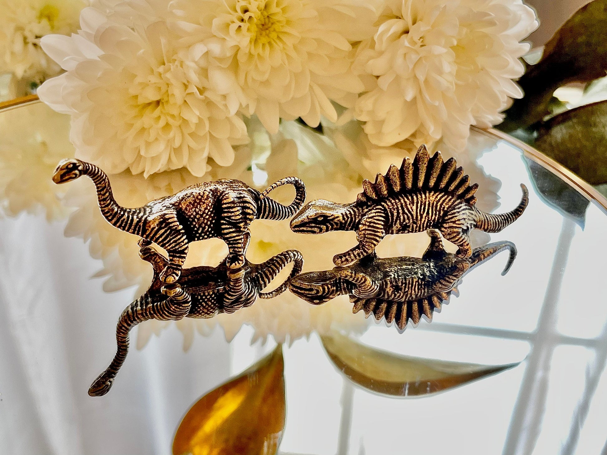 Dinosaurs solid brass figurine, dino miniature, Jurassic World dinosaur, carnivorous dinosaur, Realistic Dinosaur Figure, collectible