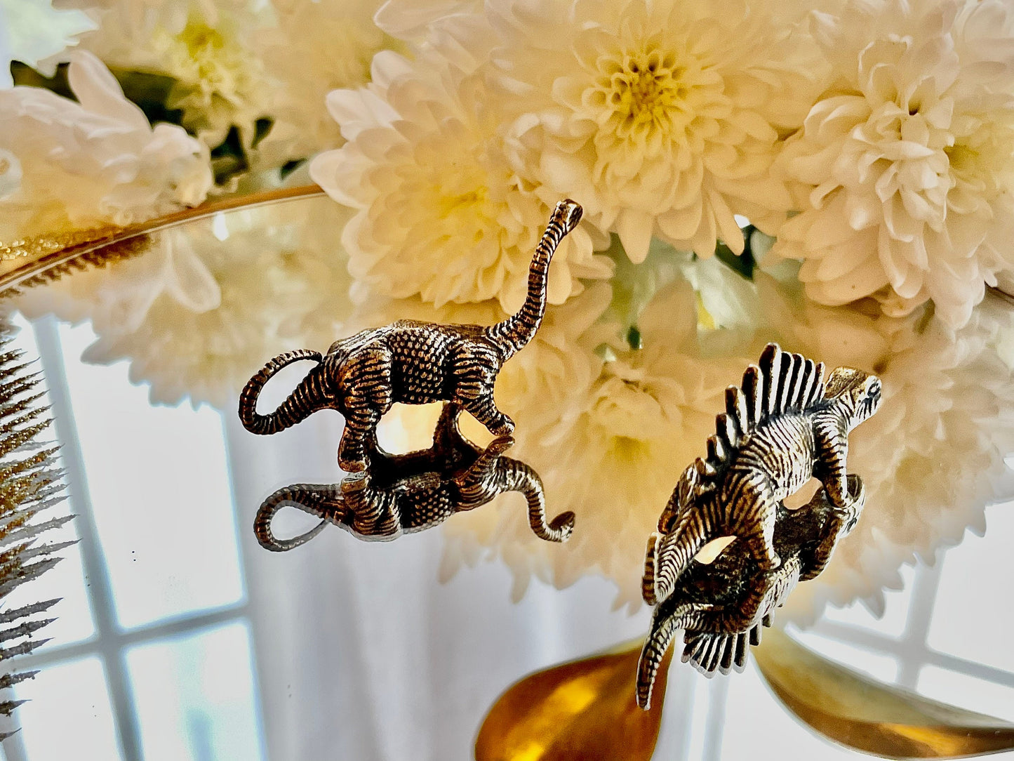Dinosaurs solid brass figurine, dino miniature, Jurassic World dinosaur, carnivorous dinosaur, Realistic Dinosaur Figure, collectible