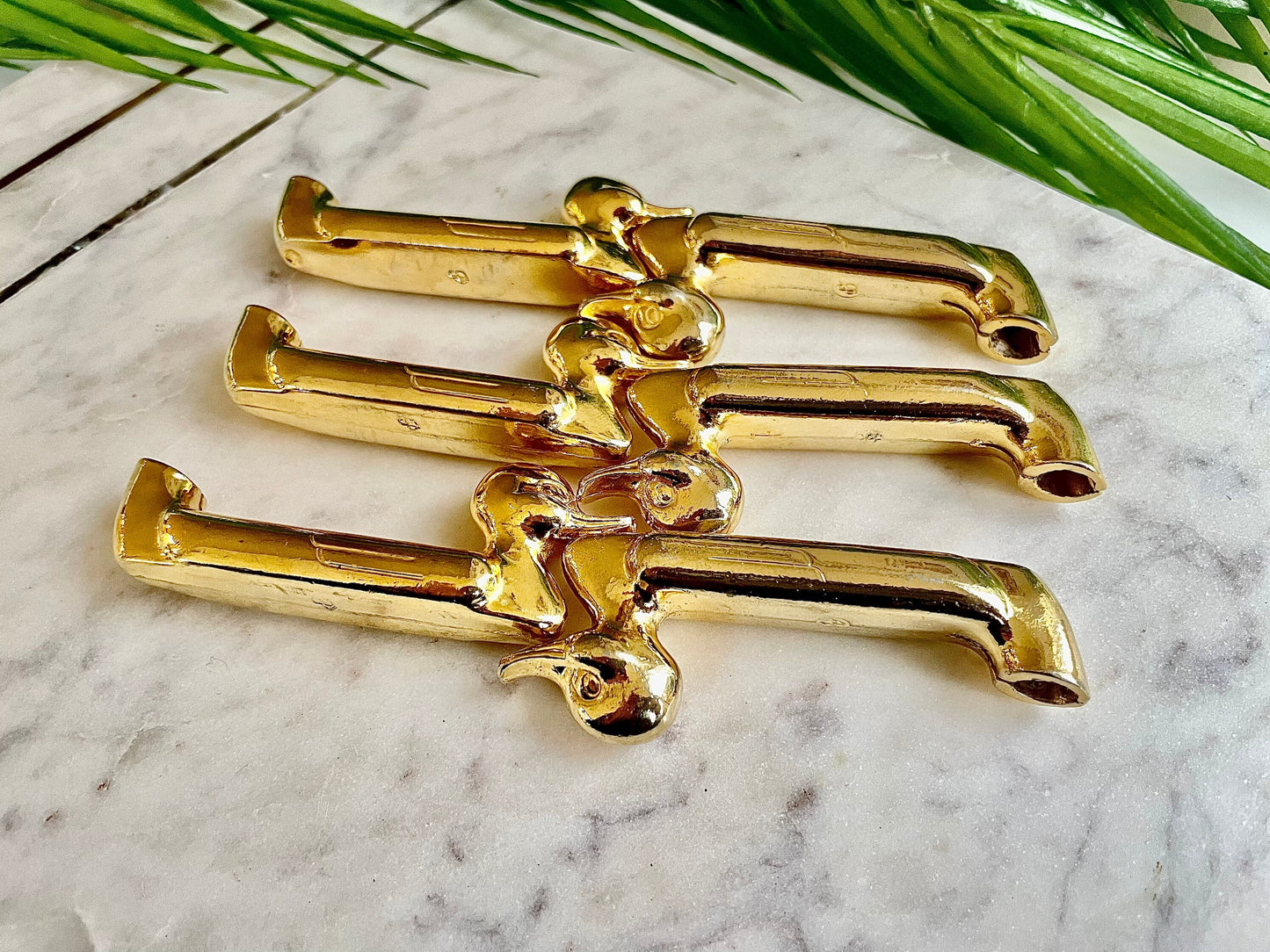Vintage Set of 6 knife rests card holders, Ducks French Knife layers, Golden color cutlery rests, Mid Century decoration, duckers knife
