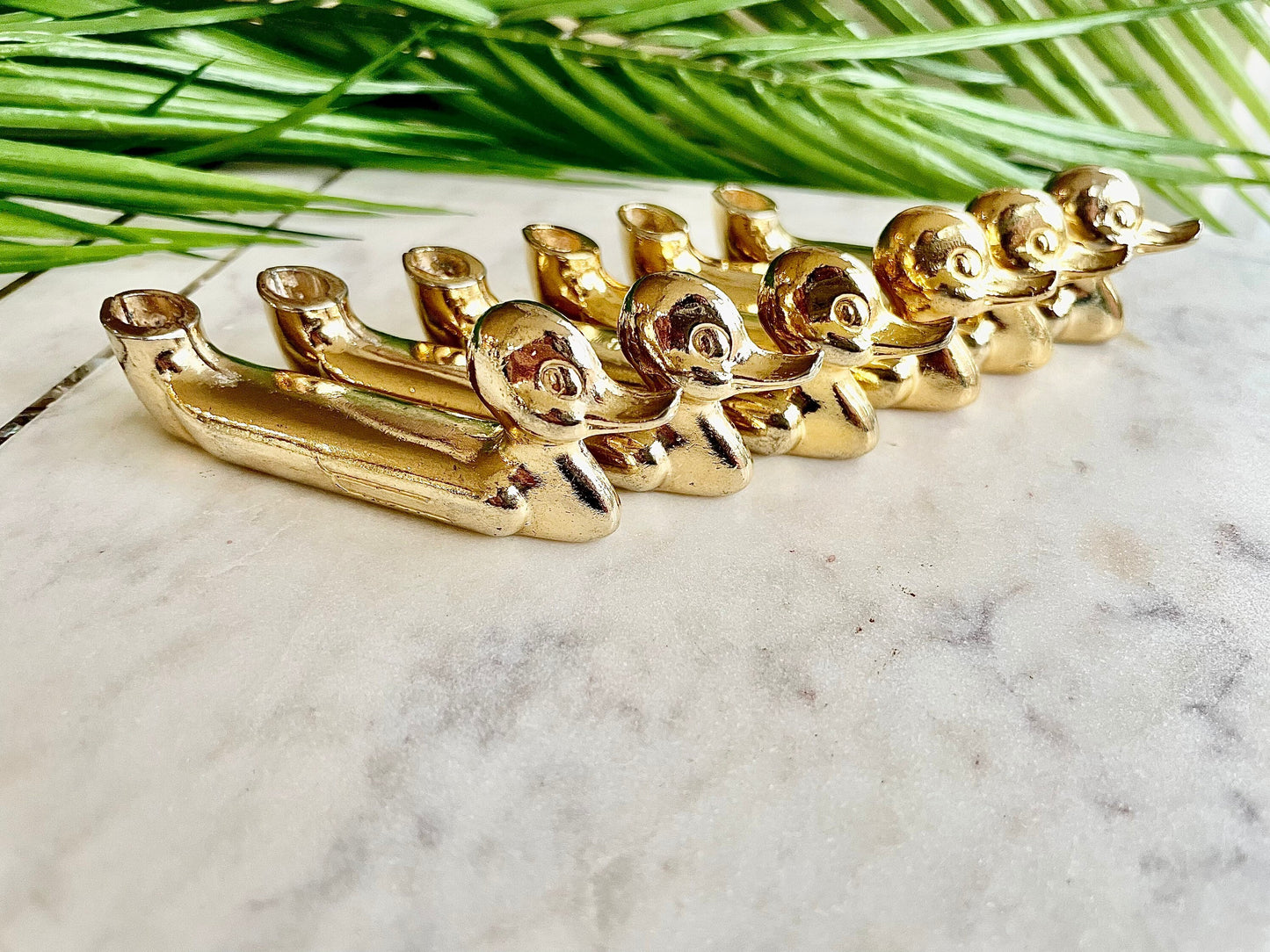 Vintage Set of 6 Privilege knife rests card holders, Ducks French Knife layers, Golden color cutlery rests, Mid Century deco, duckers knife