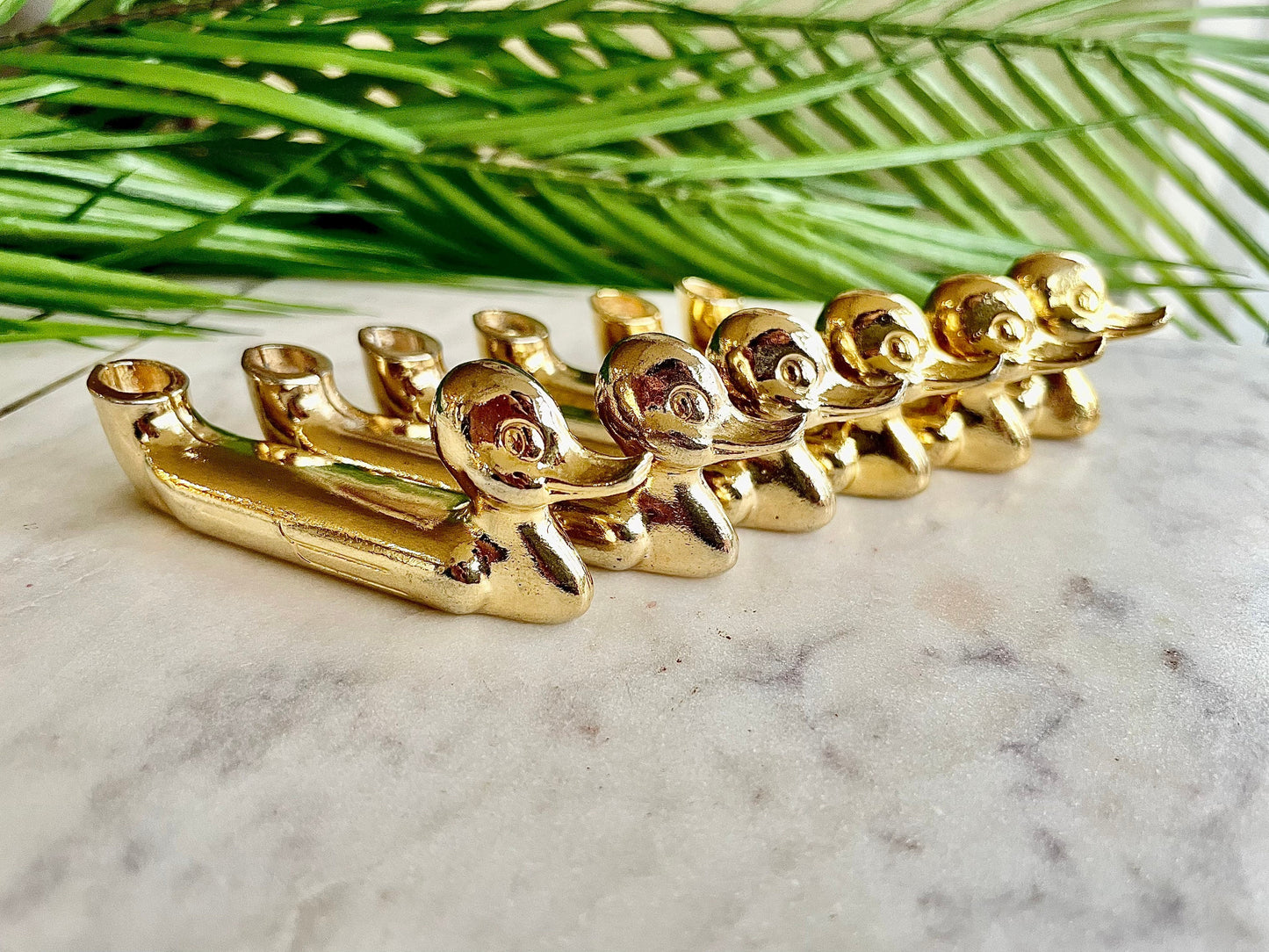 Vintage Set of 6 Privilege knife rests card holders, Ducks French Knife layers, Golden color cutlery rests, Mid Century deco, duckers knife