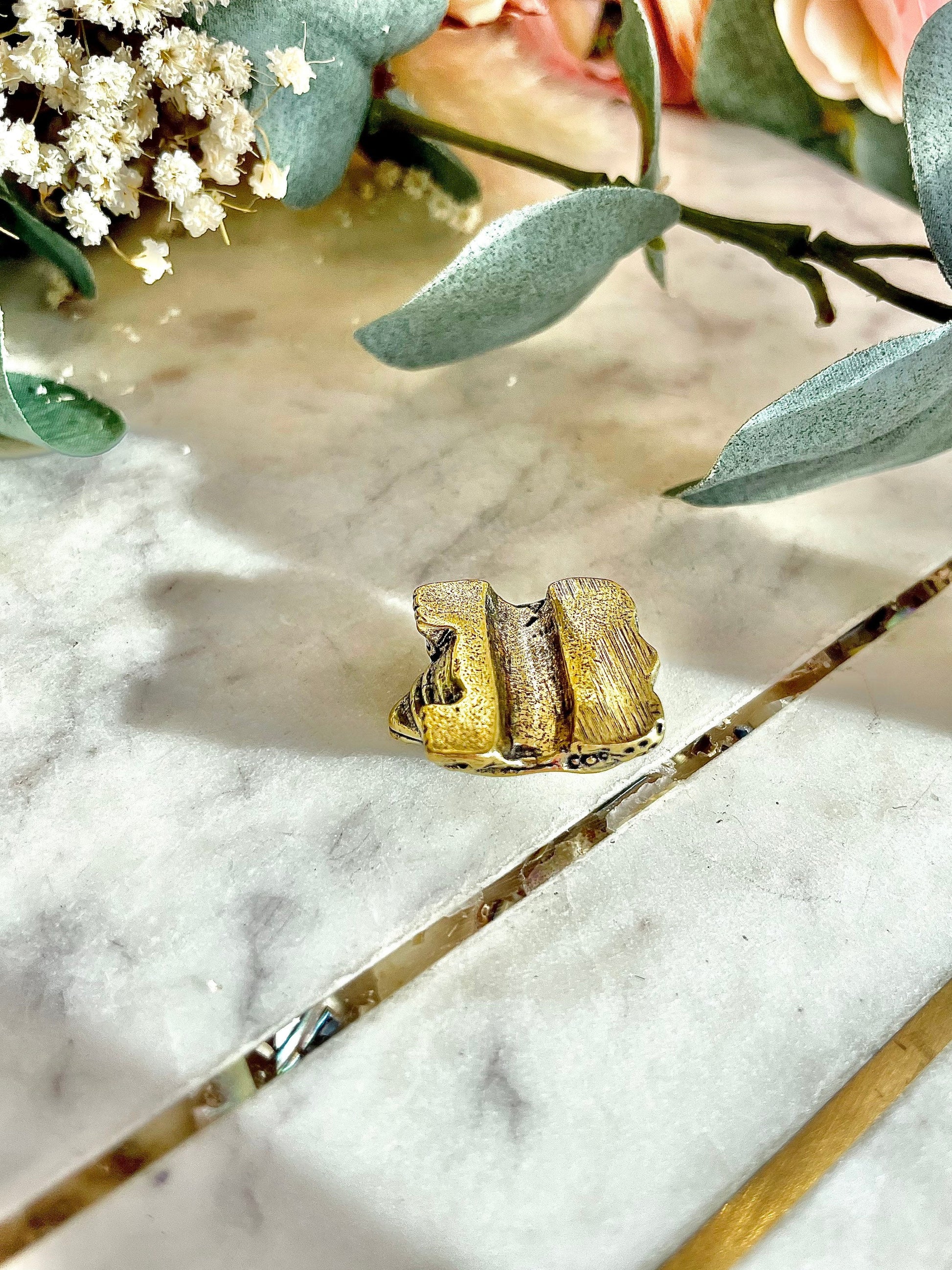 Small Brass Turtle figurine, Turtle ornament, Cute little gift, Japanese style statue, Feng Shui ornament