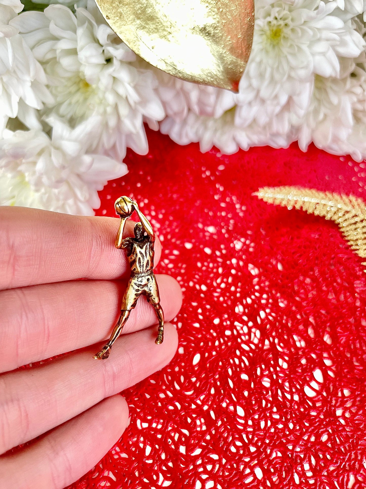 Solid Brass Basketball Player Pendant, Superstar Figurine, Basketball Key Ring Keychain, Basketball Fan Gift, Basketball Player Statue