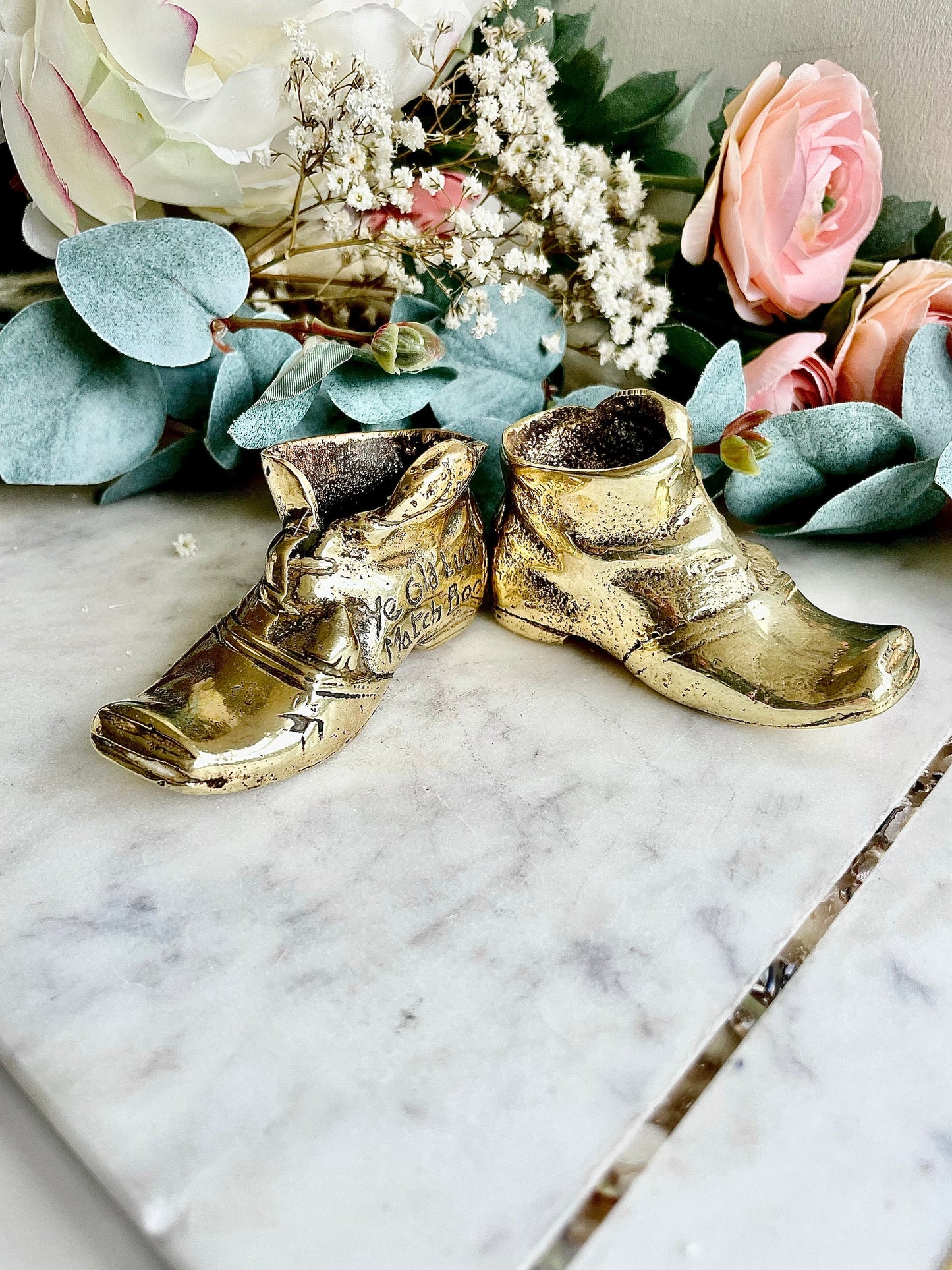 1960's Ye Old lucky Match Boot, Lucky Shoe, Boot Ashtray, Vintage solid brass, Boot Match Striker, Match Holder