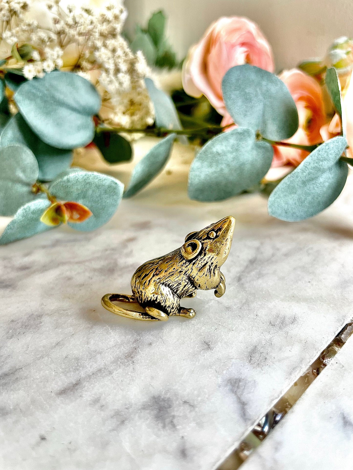 Solid Brass rat Figurine, Wild Little Mouse ornament, metal art, Fine Workmanship, Home Decor & Display, Mouse pendant, mouse keychain