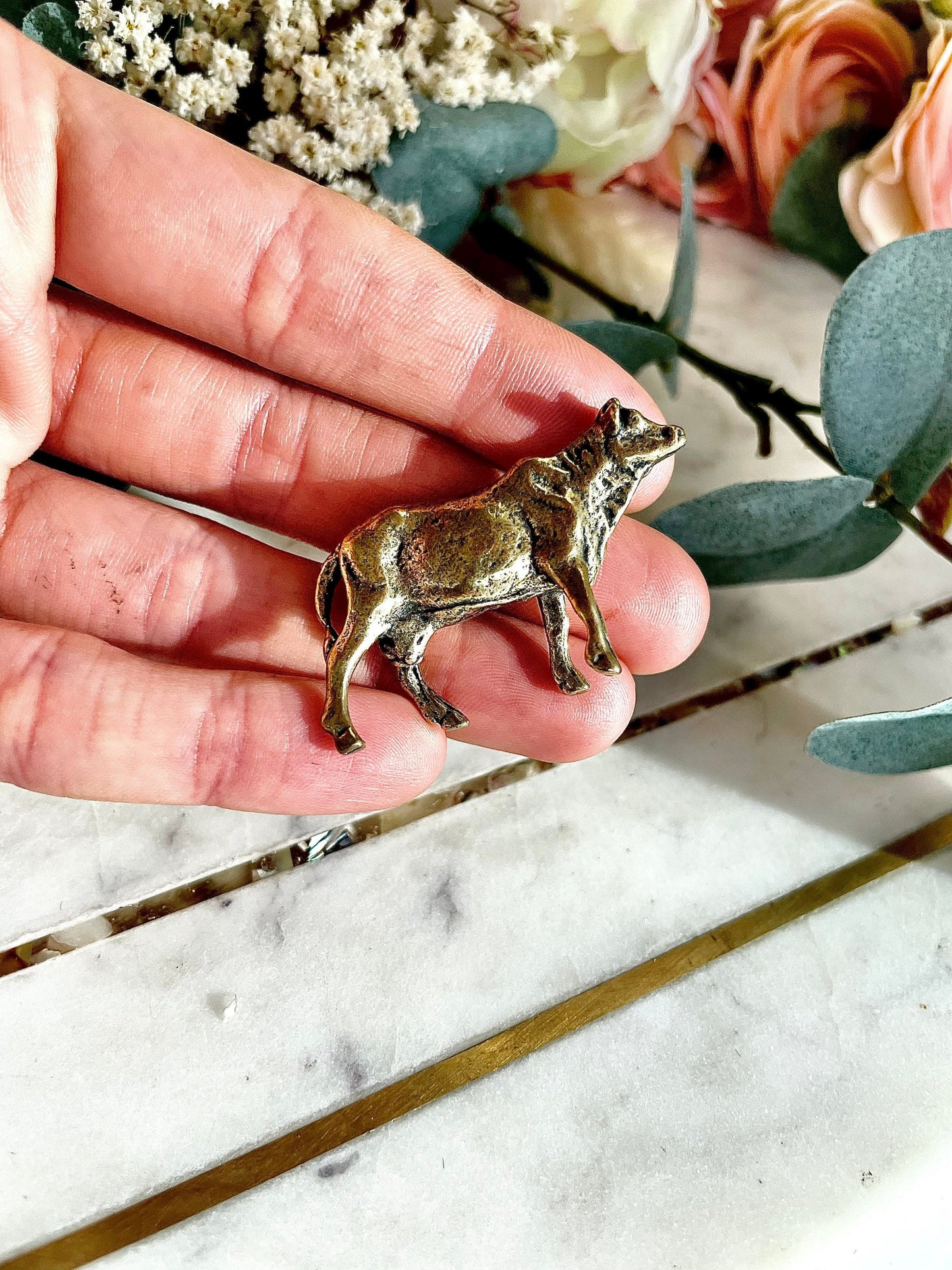 Solid brass cow sculpture, Farm animal figurine, Cow ornament , Ornaments Ox Kine Figure Statue