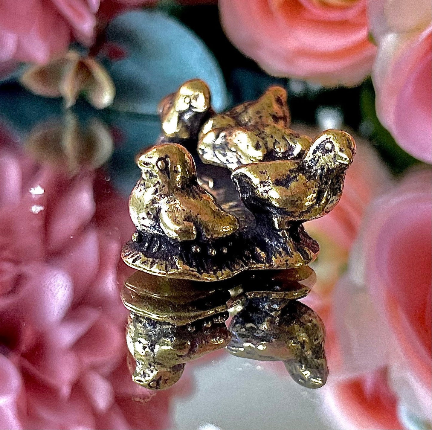 Five little chicks solid brass figurine, brass chicks figurine chicken decor farmhouse rustic modern cottagecore miniatures animals