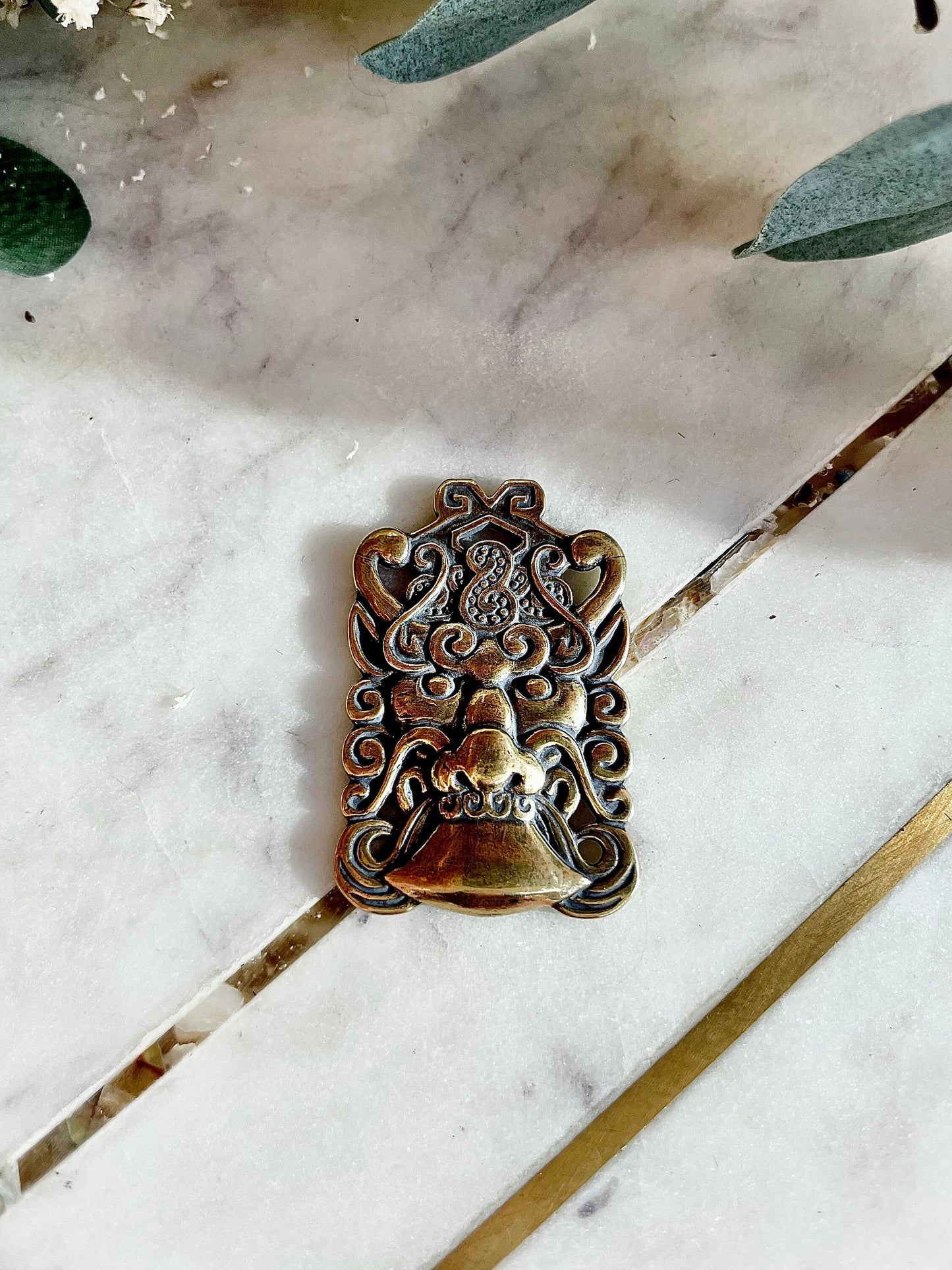 Brass Yazi Rui Beast Pendant, Chinese demon Keychain, Pendant Dragon Born Nine Sons Lucky Medal