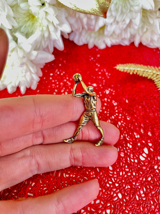 Solid Brass Basketball Player Pendant, Superstar Figurine, Basketball Key Ring Keychain, Basketball Fan Gift, Basketball Player Statue