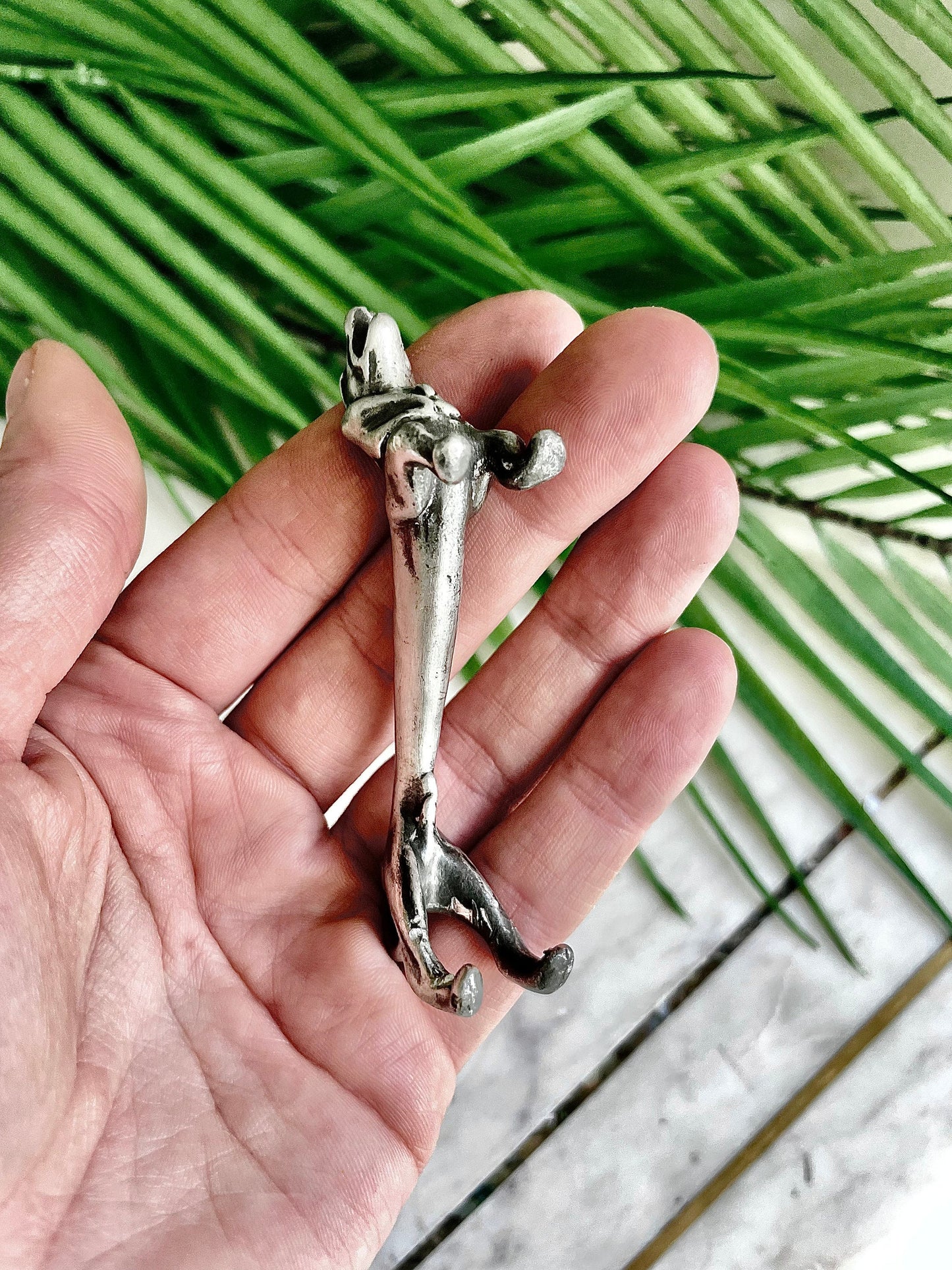 Vintage Pair Of Novelty Silver Plated modelled as barking Dachshund Dog Knife Rests, sausage Dog Cutlery rests