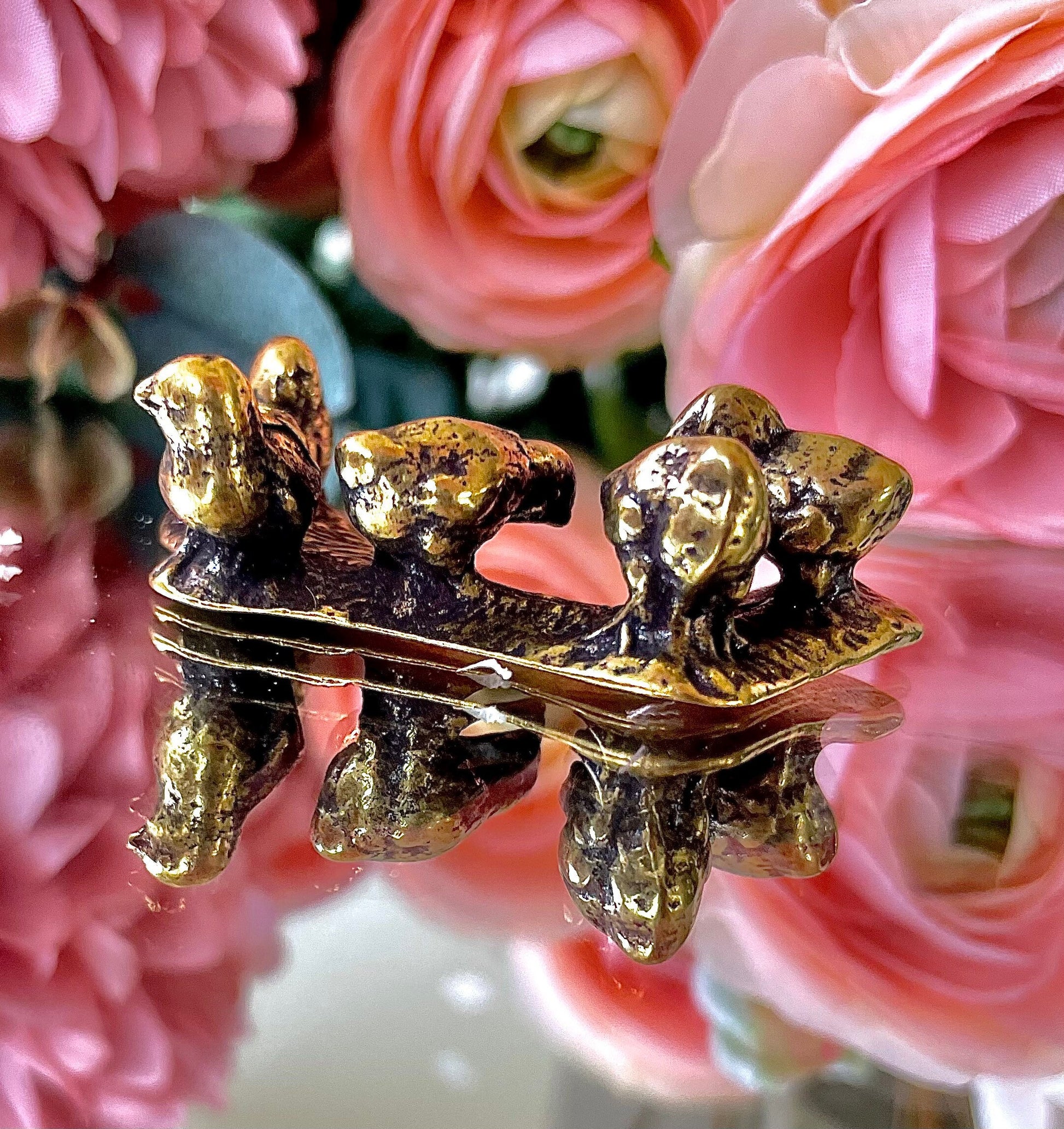 Five little chicks solid brass figurine, brass chicks figurine chicken decor farmhouse rustic modern cottagecore miniatures animals