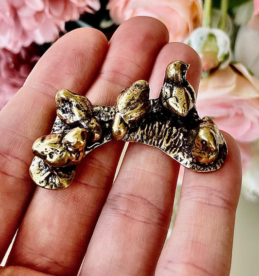 Five little chicks solid brass figurine, brass chicks figurine chicken decor farmhouse rustic modern cottagecore miniatures animals
