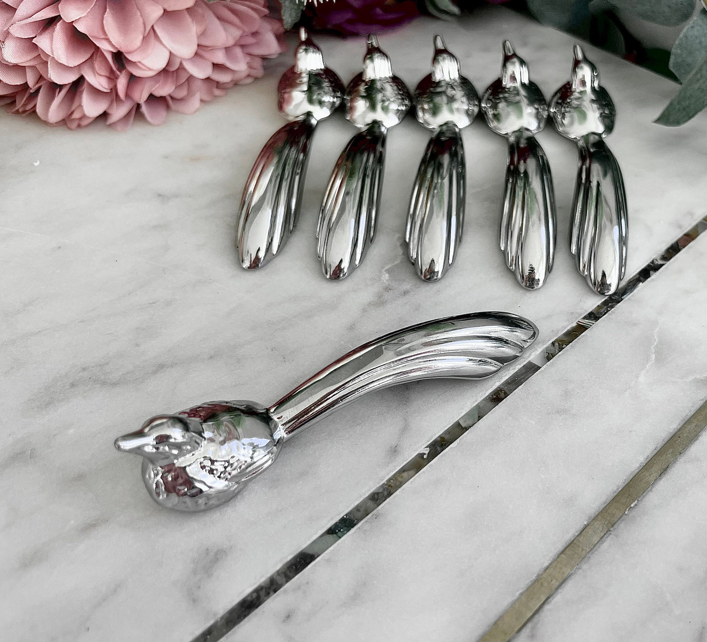 Set of 6 traditional style knife holders ‘Traditions of England ‘Bird-of-Paradise’’ Cutlery Rests for Knives, Forks & Spoons, fine decoratio