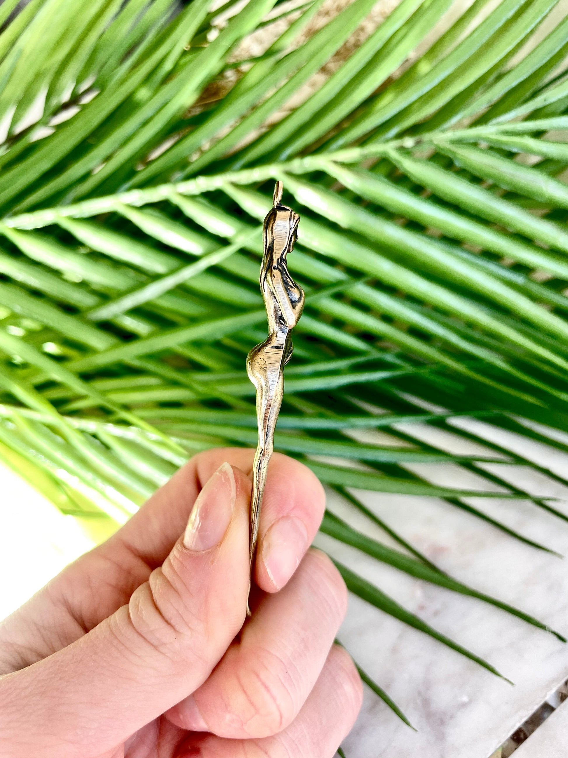 Brass woman ear spoon, keychain ear pick, Brass Girl Artwork, brass ear spoon, Ear cleaning tool, Curette Cleaner Keychain Pendants