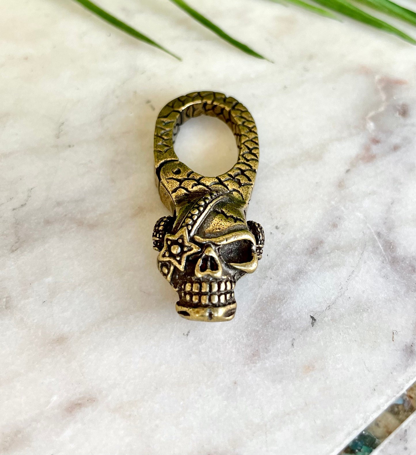 Pirate Skull Keychain: A Timeless and Masculine Gift for Him
