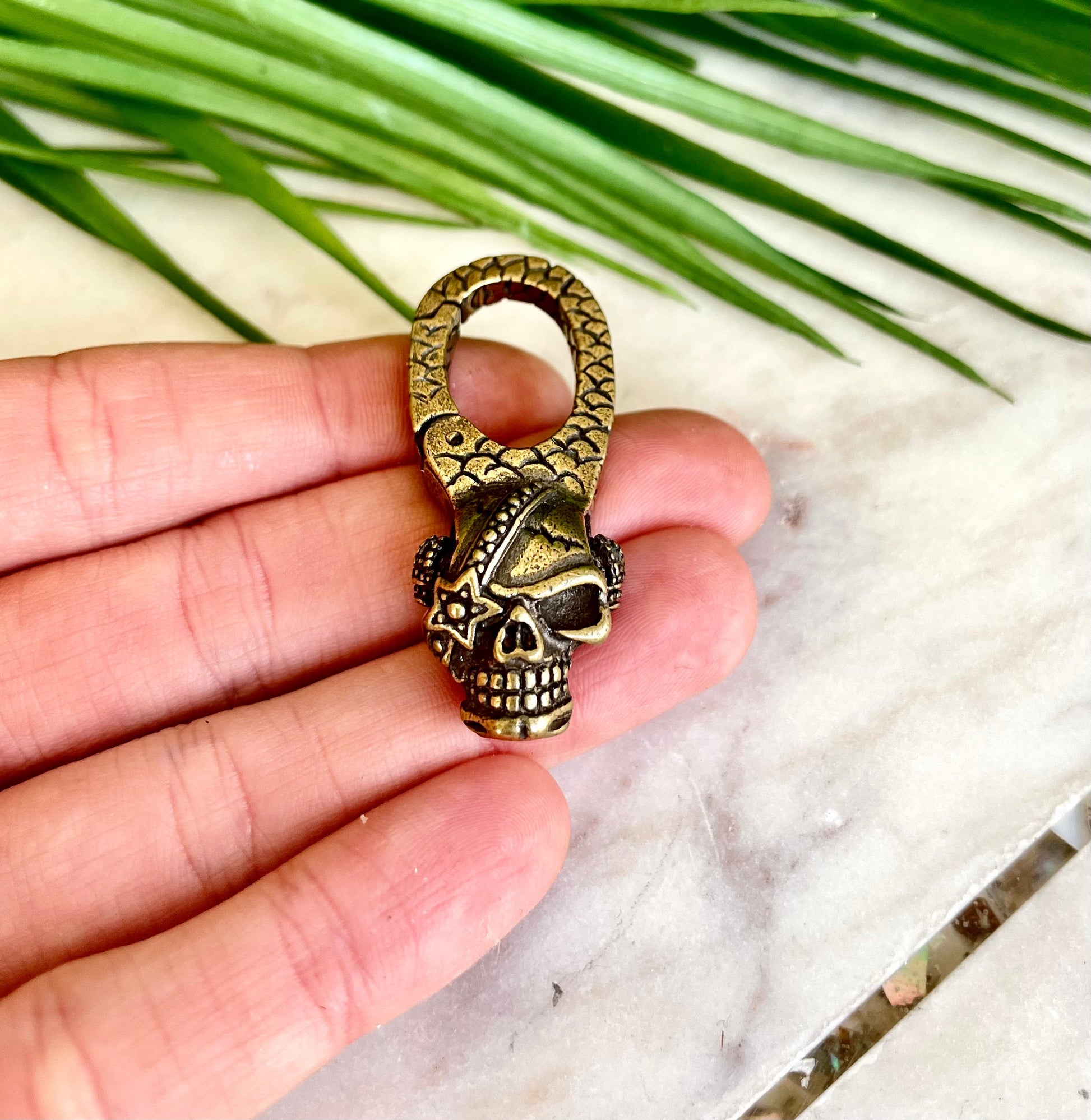 Pirate Skull Keychain: A Timeless and Masculine Gift for Him