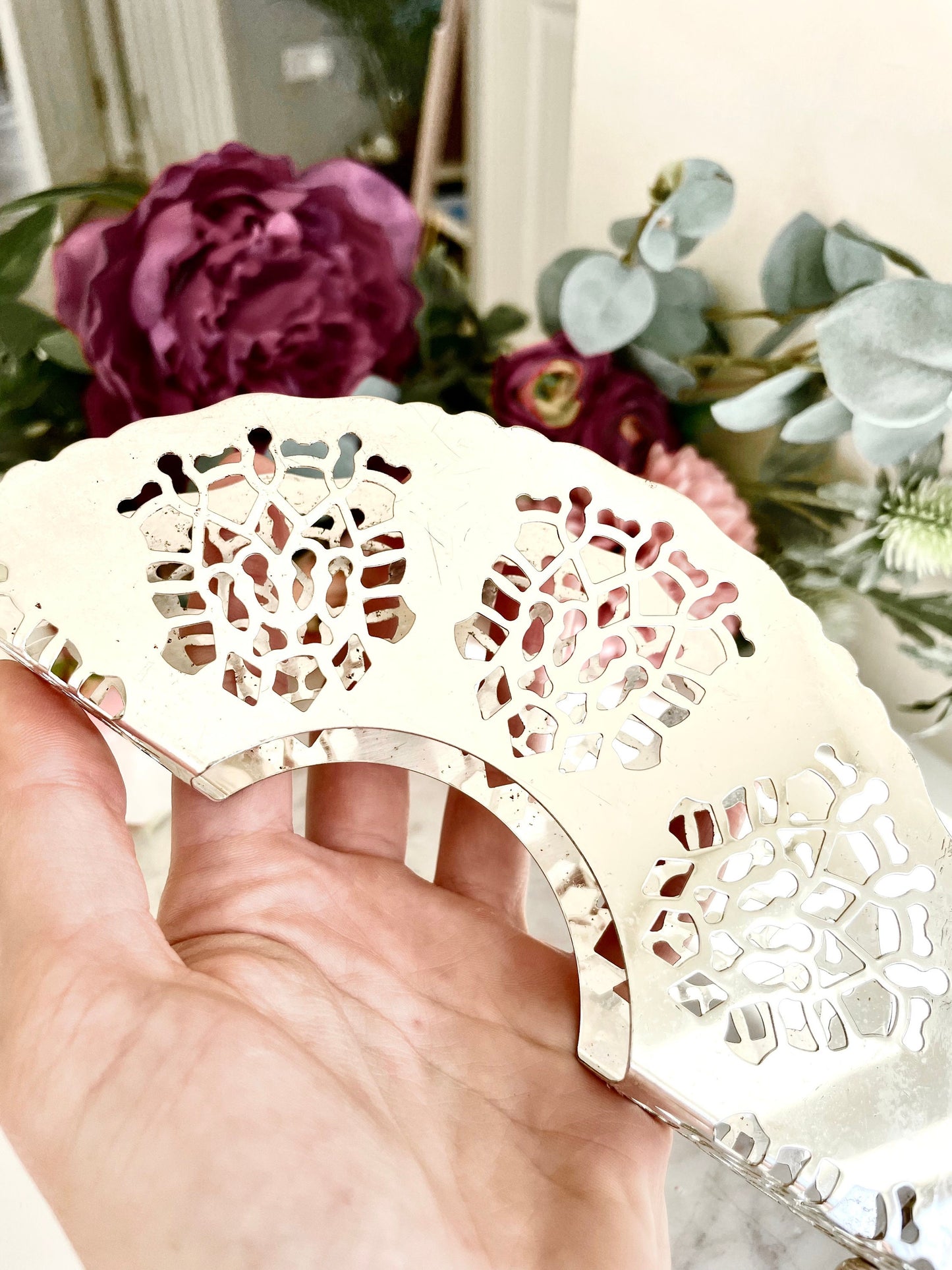 Exquisite Silver Plated Serveware, vintage Silver plated Mayell Napkin Holder, silver plated vintage made in England