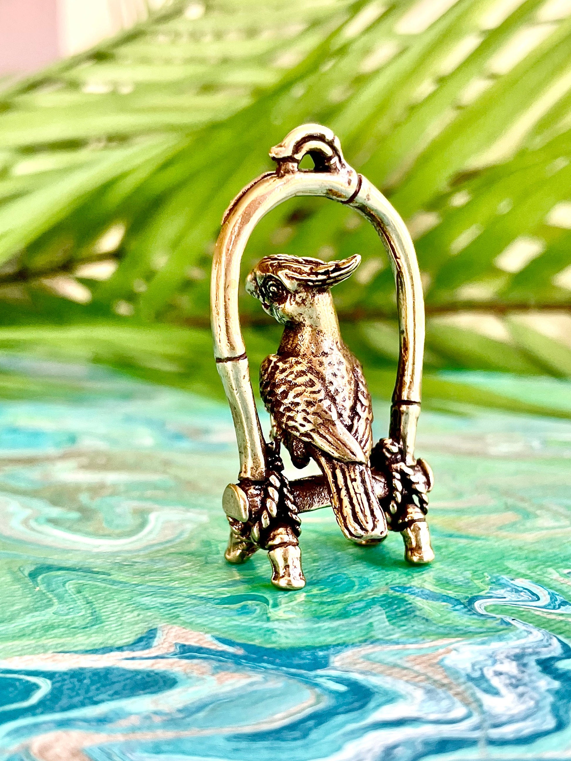 Charming Solid Brass Cockatoo Statue, Parrot Pendant - Realistic Metal Parrot Toy