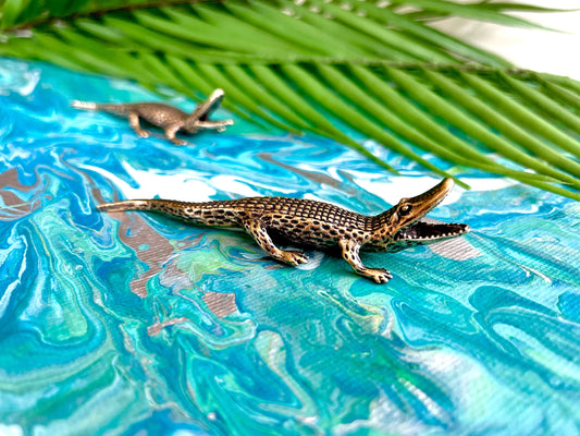 solid brass alligator statue mini metal crocodile figurine metal art incense burner gift for animal