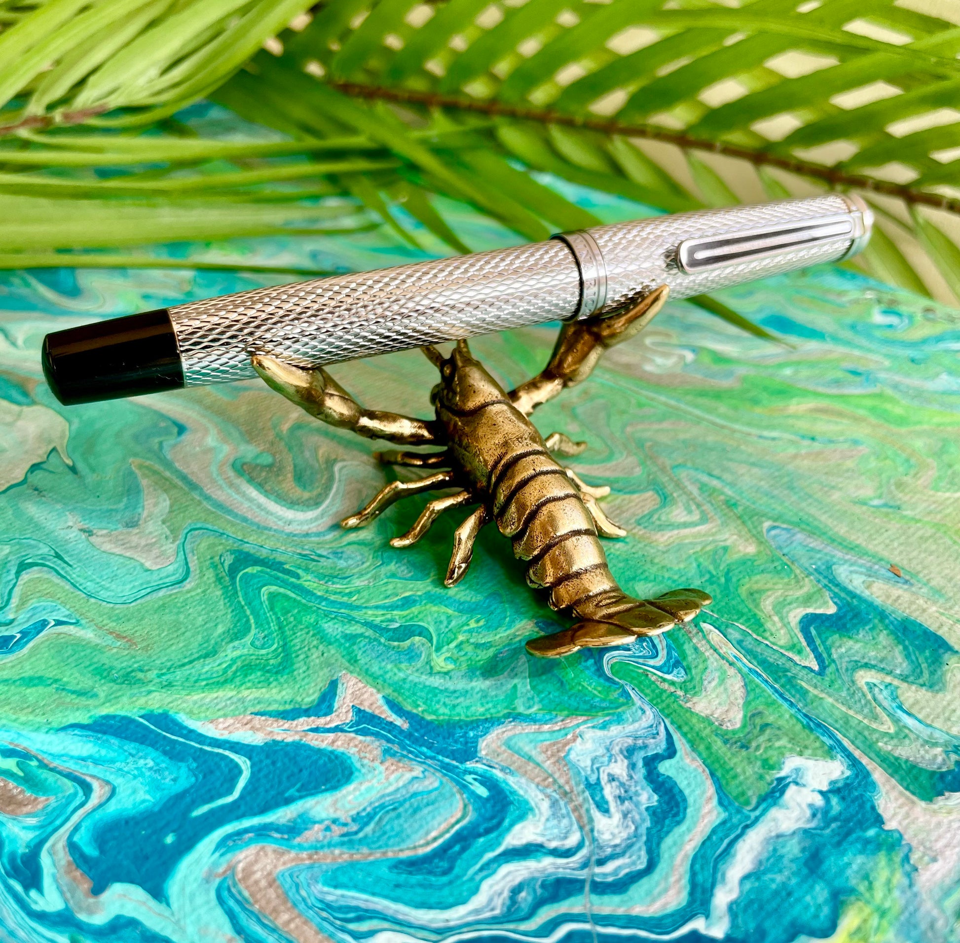 Mighty Lobster, lifelike solid brass sculpture, Pen rest, Brush holder, Paperweight, Desktop ornament, Gift for boss, Creative gift