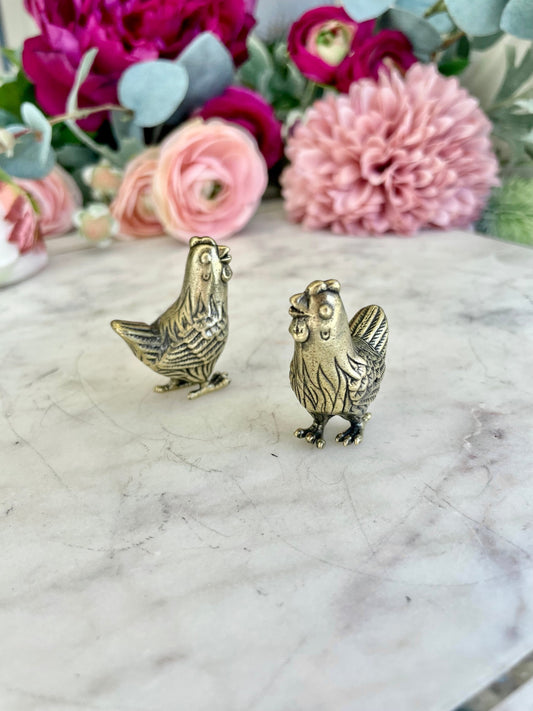 Solid brass cute little hen figurine, metal chicken statuette, farmhouse animal ornament, chic Knick Knack, gift for framer