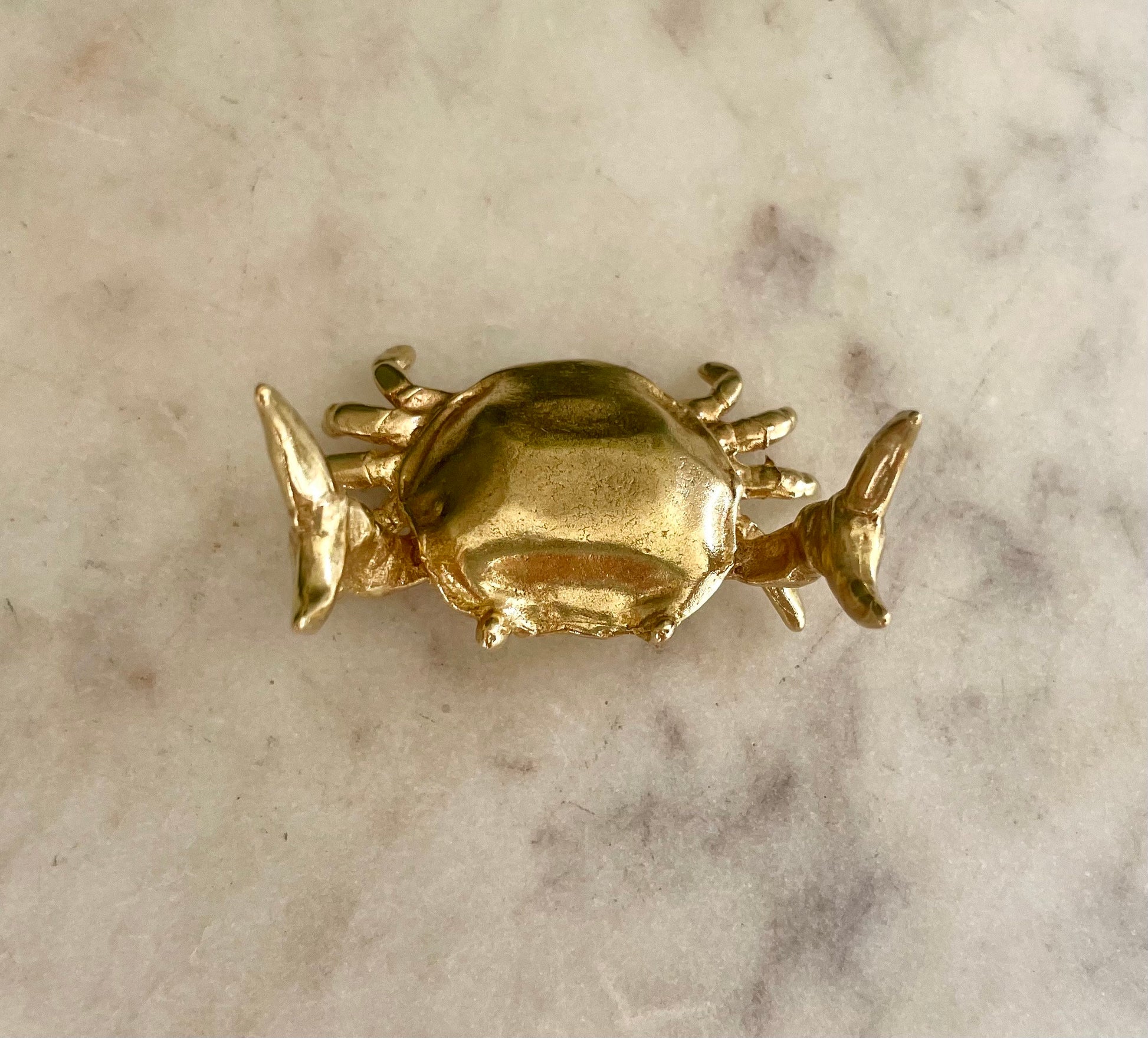 Bright Gold Lifelike Crab figurine, Solid Brass Crab Statue, Metal Dip Pen Rest, Fountain Pen Holder, Japanese Desk Accessory,