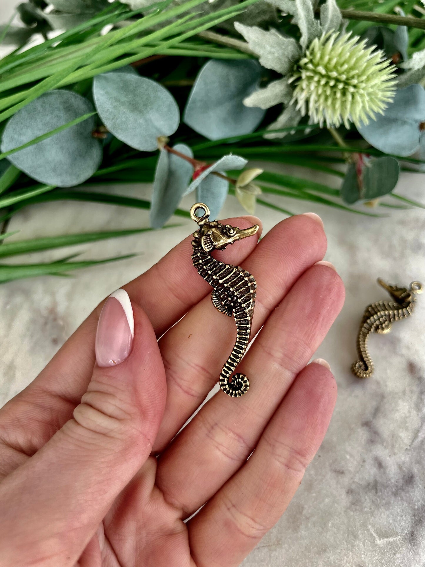 Solid brass Seahorse Keychain Charm, Sea-inspired Talisman, Lucky Souvenir, Keyring for Best Friends, Small Gift, Ocean Lover's Delight