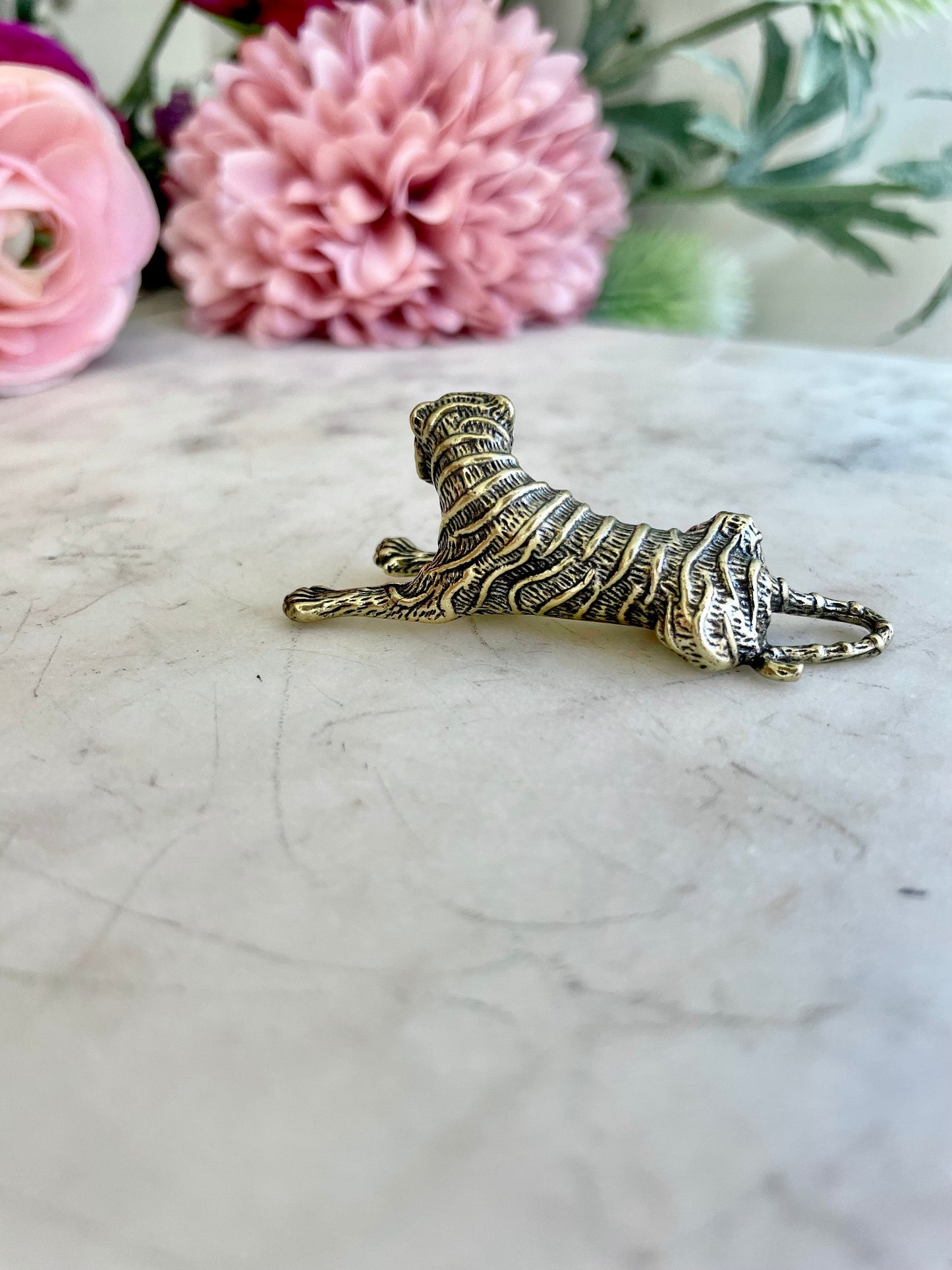 Resting tiger figurine, Japanese style Tiger, brass Good Luck Figurine, Creative Gift, Metal tiger miniature, lying tiger ornament