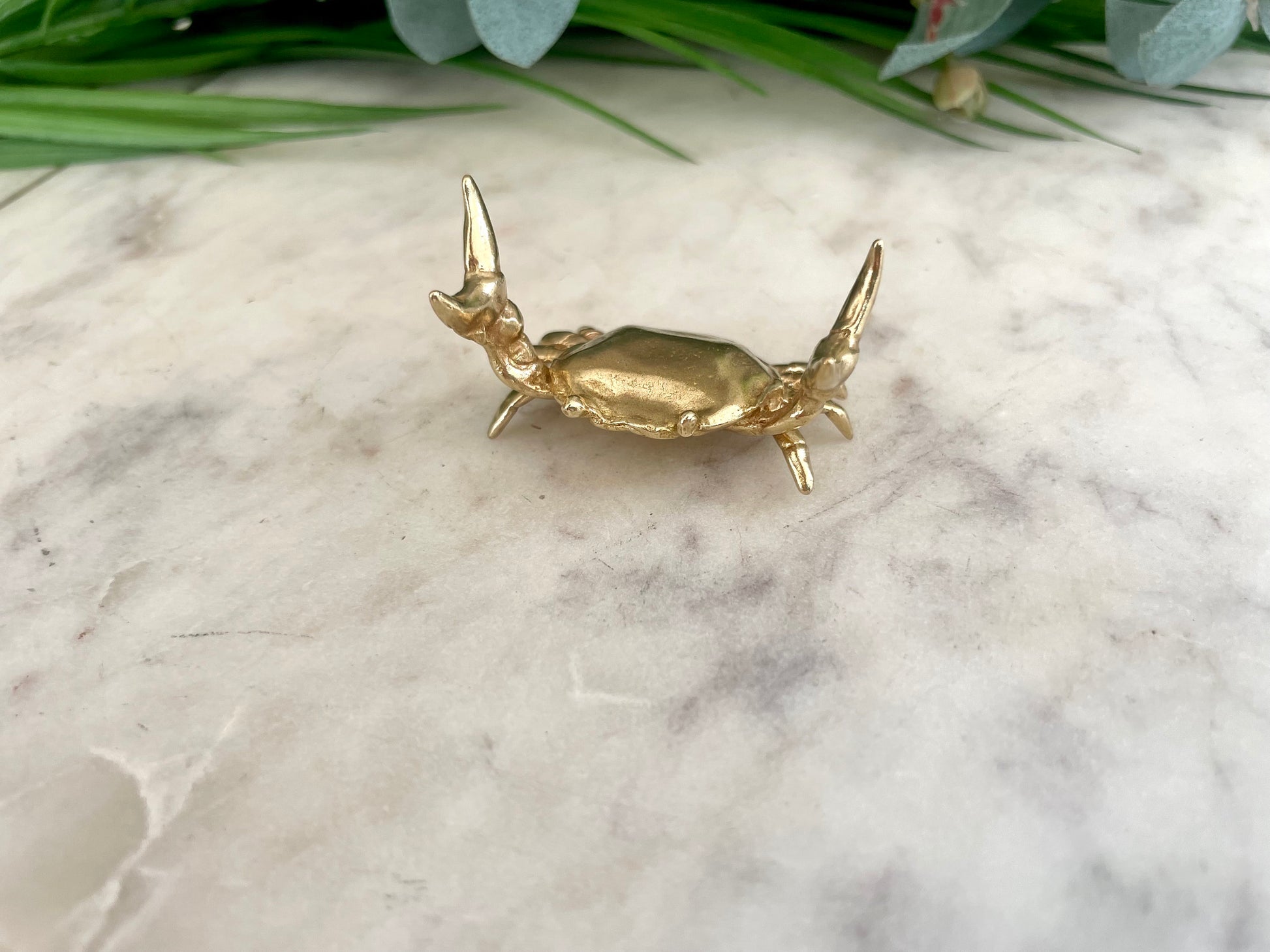 Bright Gold Lifelike Crab figurine, Solid Brass Crab Statue, Metal Dip Pen Rest, Fountain Pen Holder, Japanese Desk Accessory,