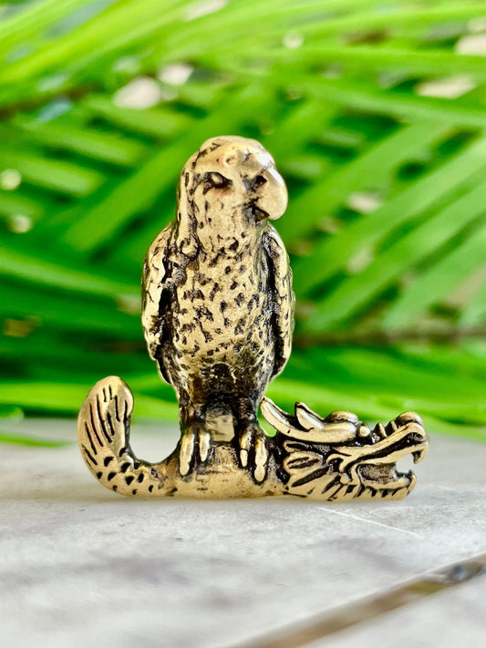 Congo African grey parrot figurine, lifelike fine solid brass Jaco sculpture, Conure Parrot decor, gift for bird lovers