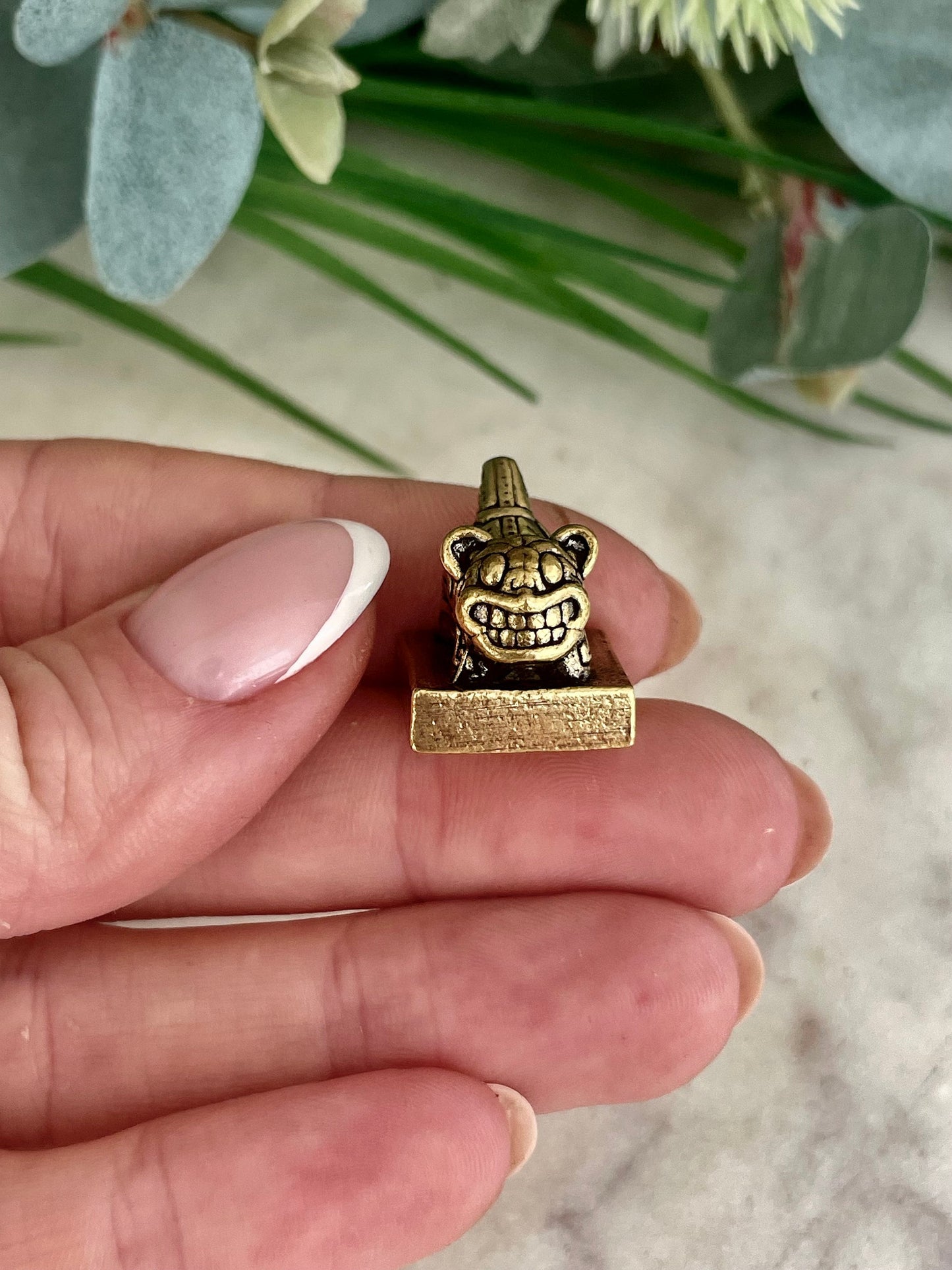 Giggling tiger little figurine, funny tiger ornament, joke little gift, Mexican style tiger, smile from ear to ear