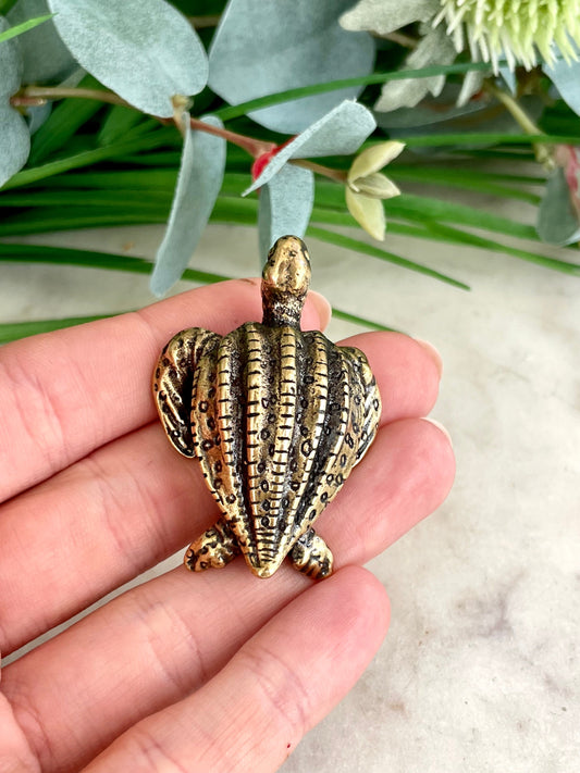 Fine lifelike turtle, Solid brass Leatherback sea turtle figurine, Sea-inspired Talisman, Small Gift, Ocean Lover's Delight